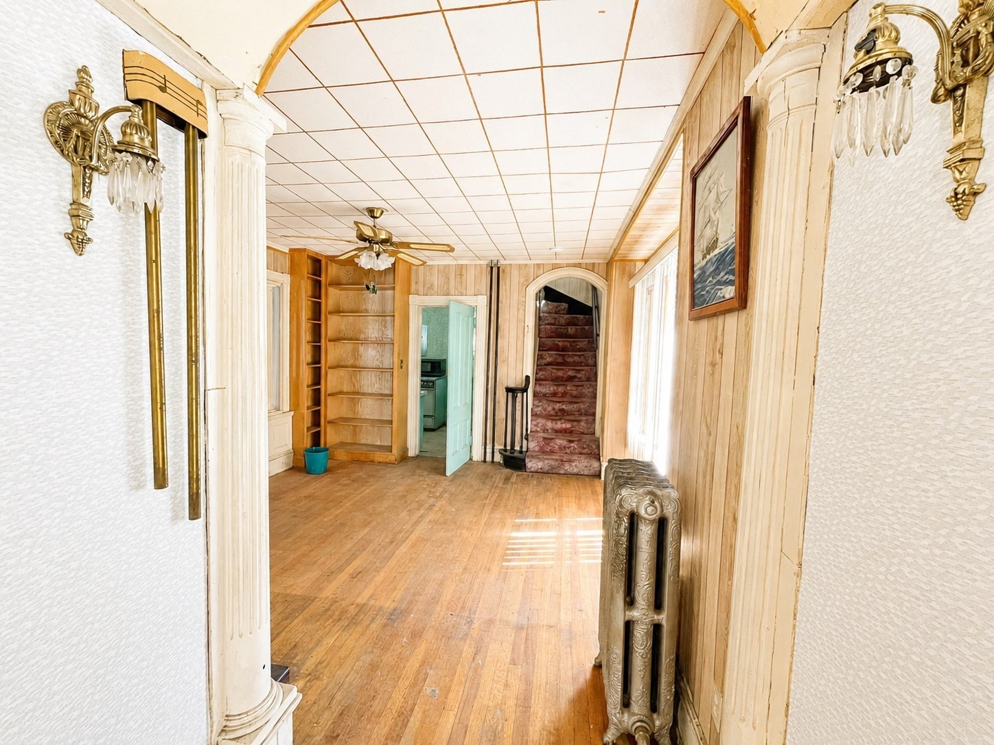 2018 Pleasant St Property Photo 6