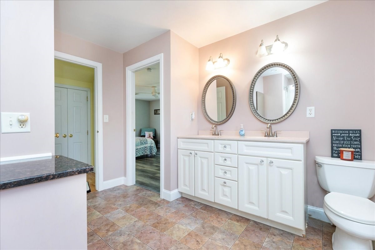 514 Pleasant St Property Photo 22