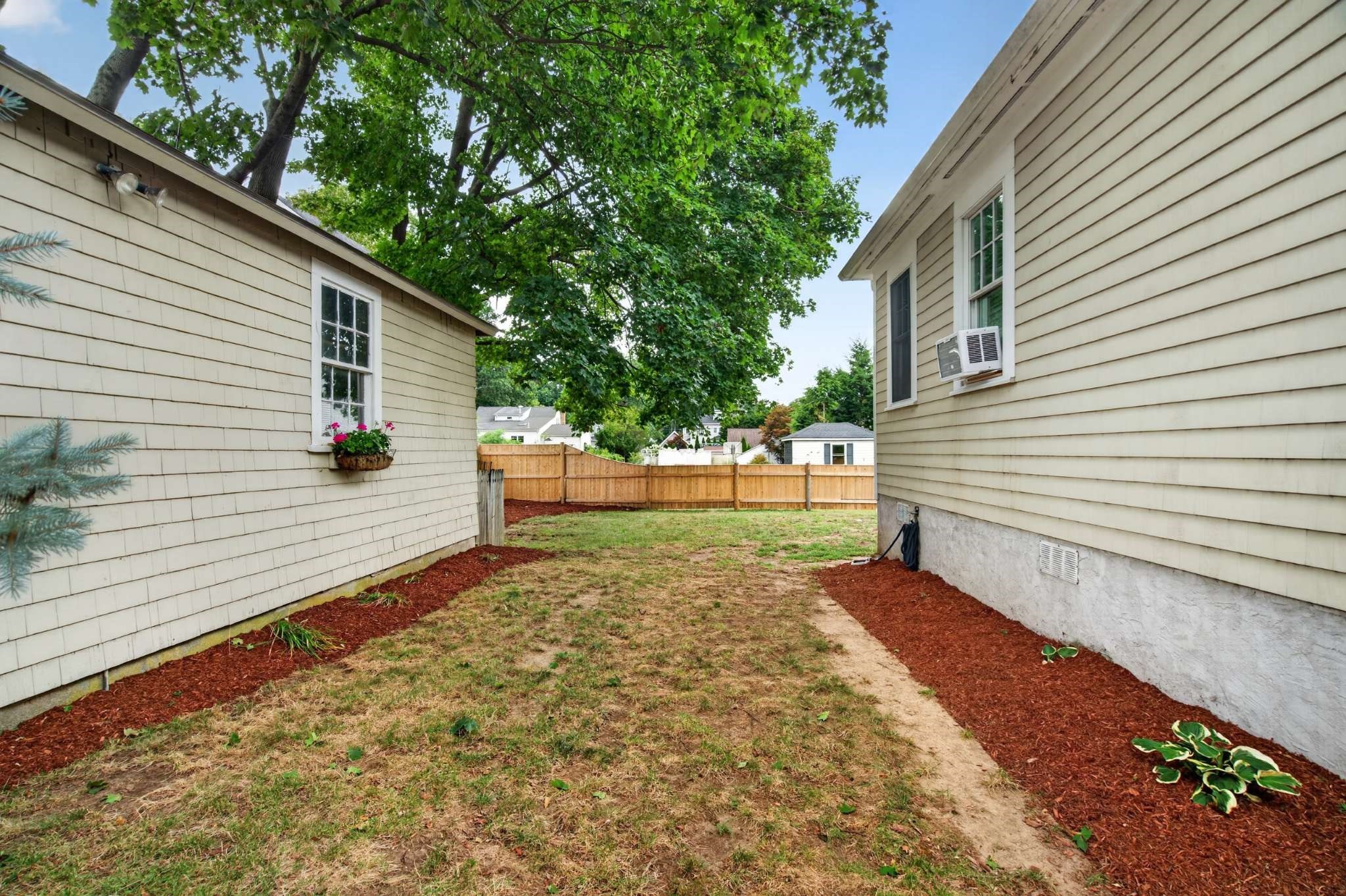 362 Mount Vernon St Property Photo 30