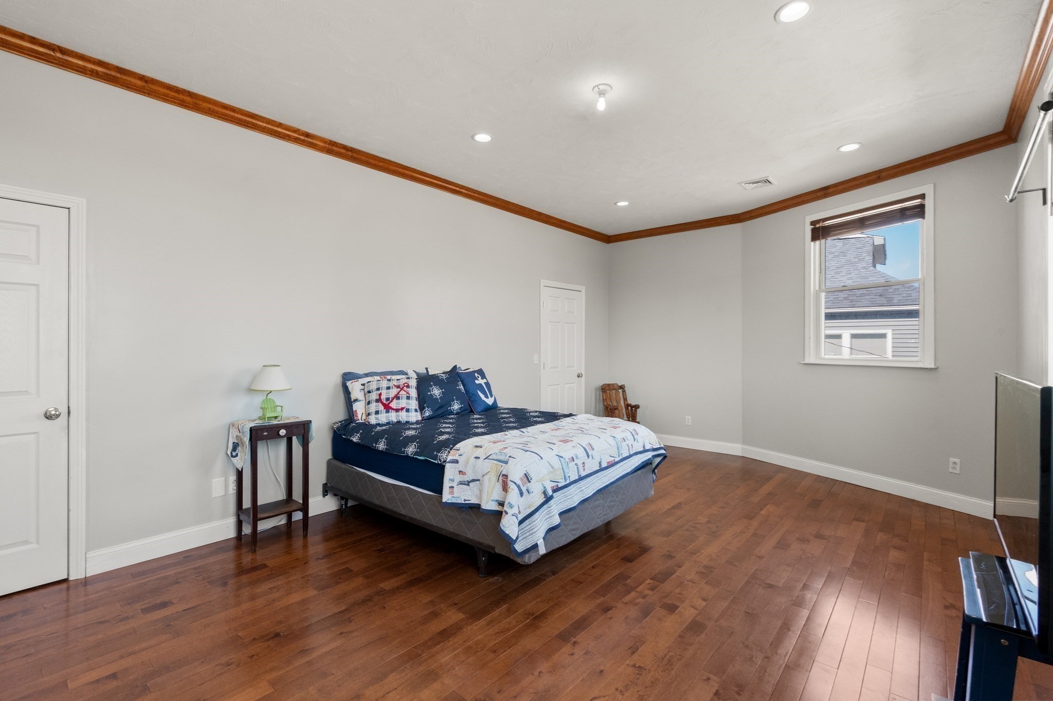 20 Taylor Ave Property Photo 31