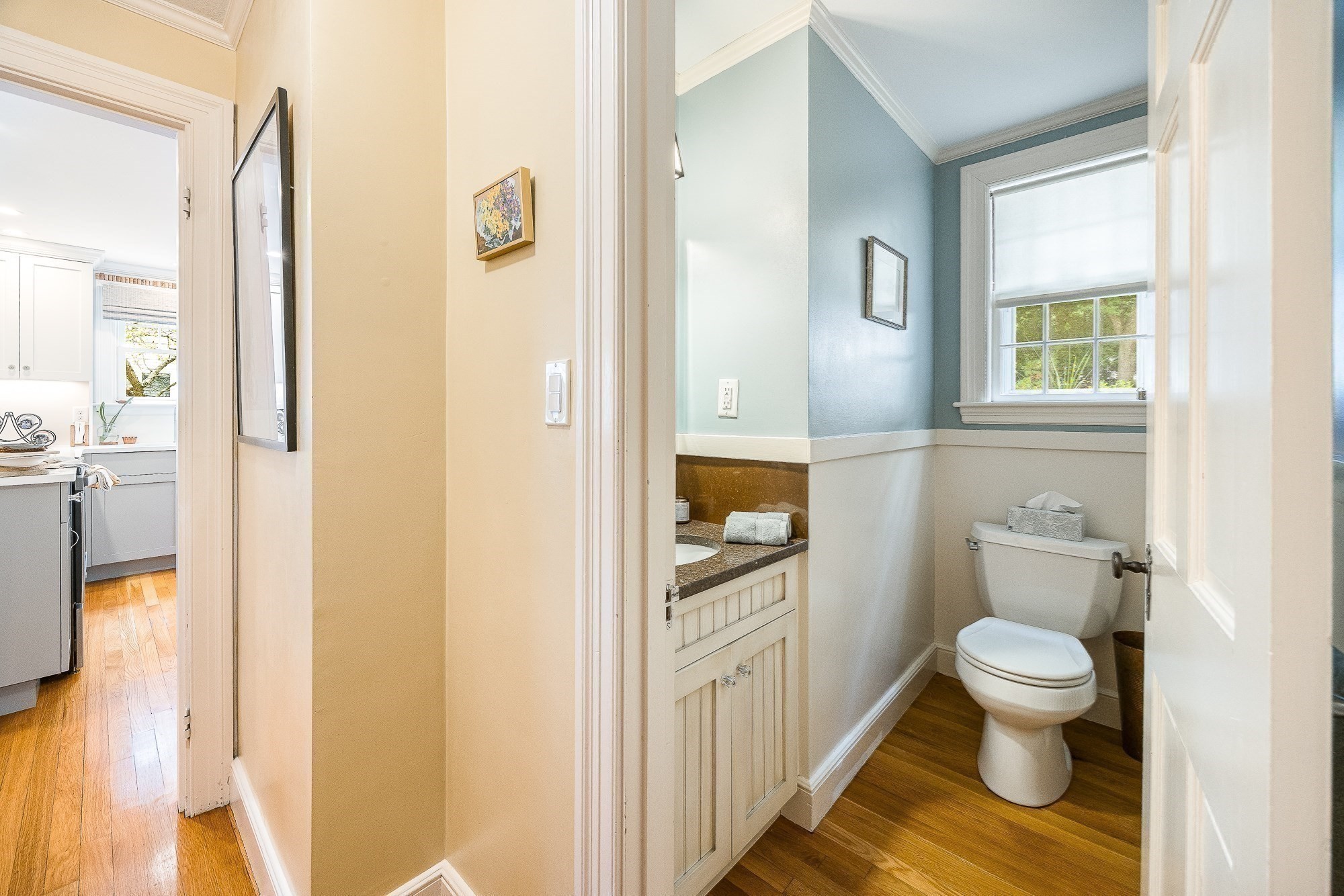 21 Bond Street Property Photo 13