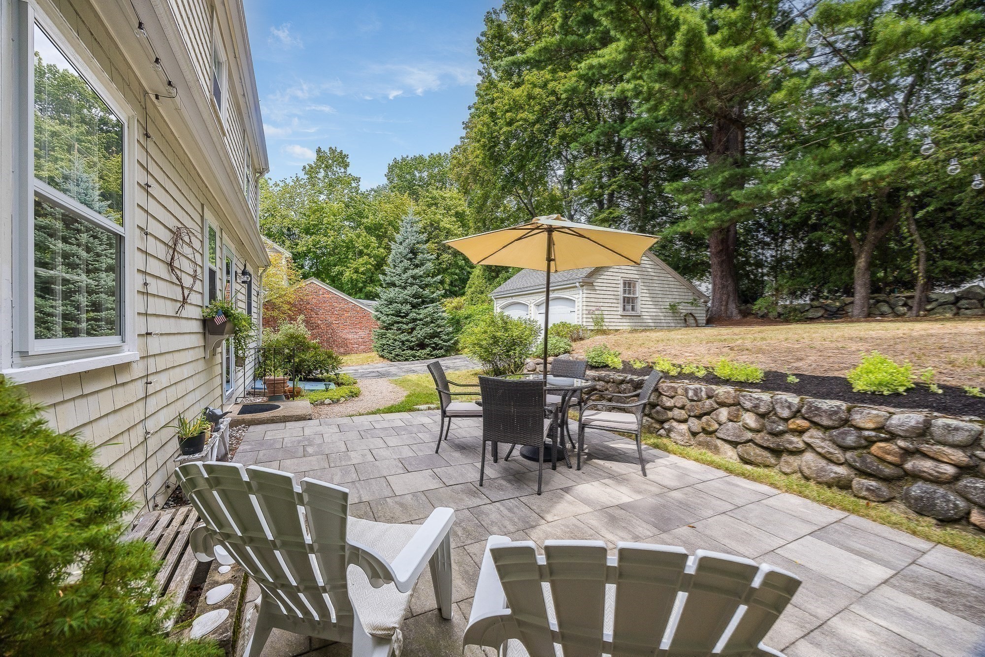 21 Bond Street Property Photo 16