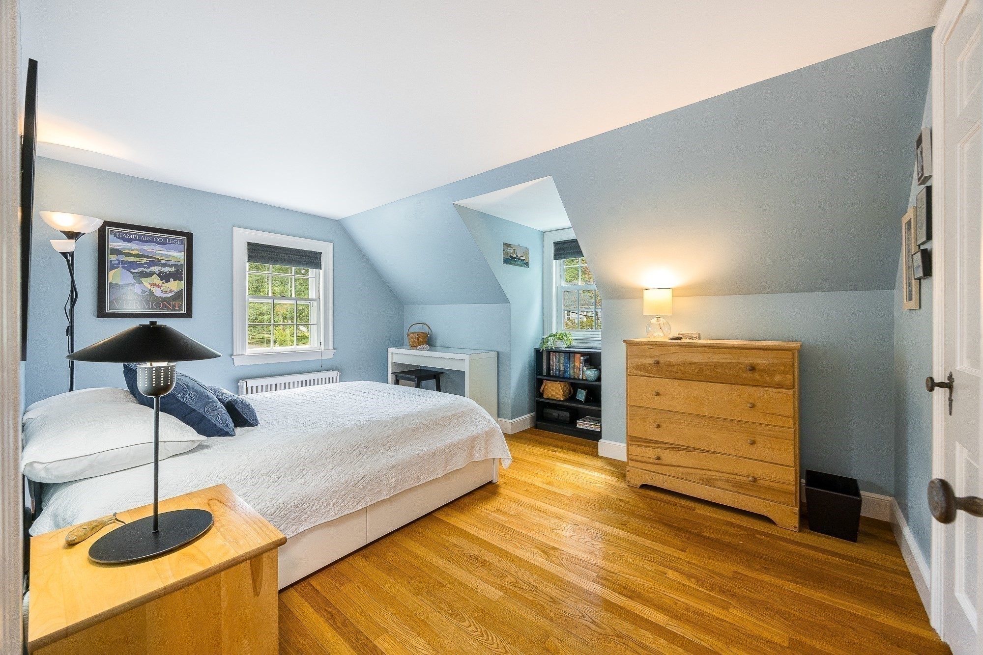 21 Bond Street Property Photo 22