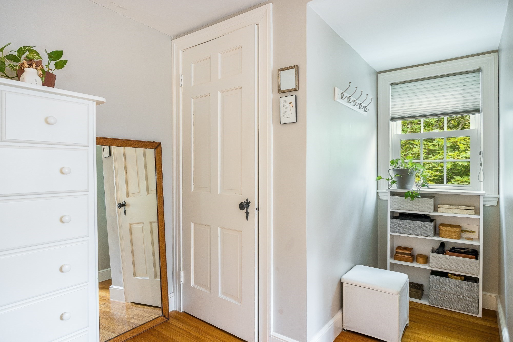 21 Bond Street Property Photo 36