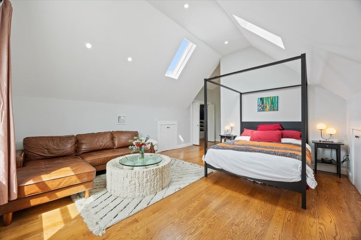 46 Addison St # 2 Property Photo 16