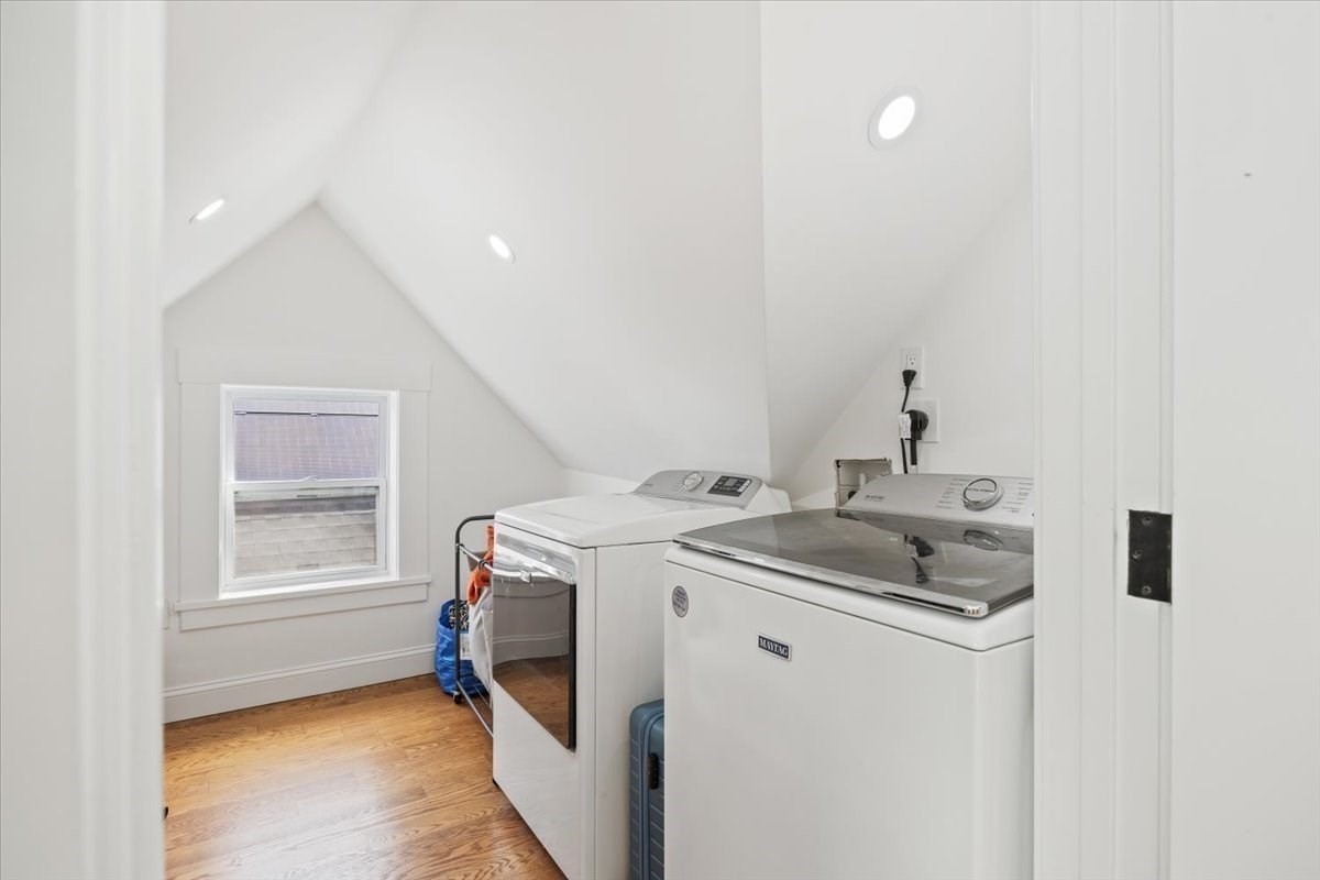 46 Addison St # 2 Property Photo 18