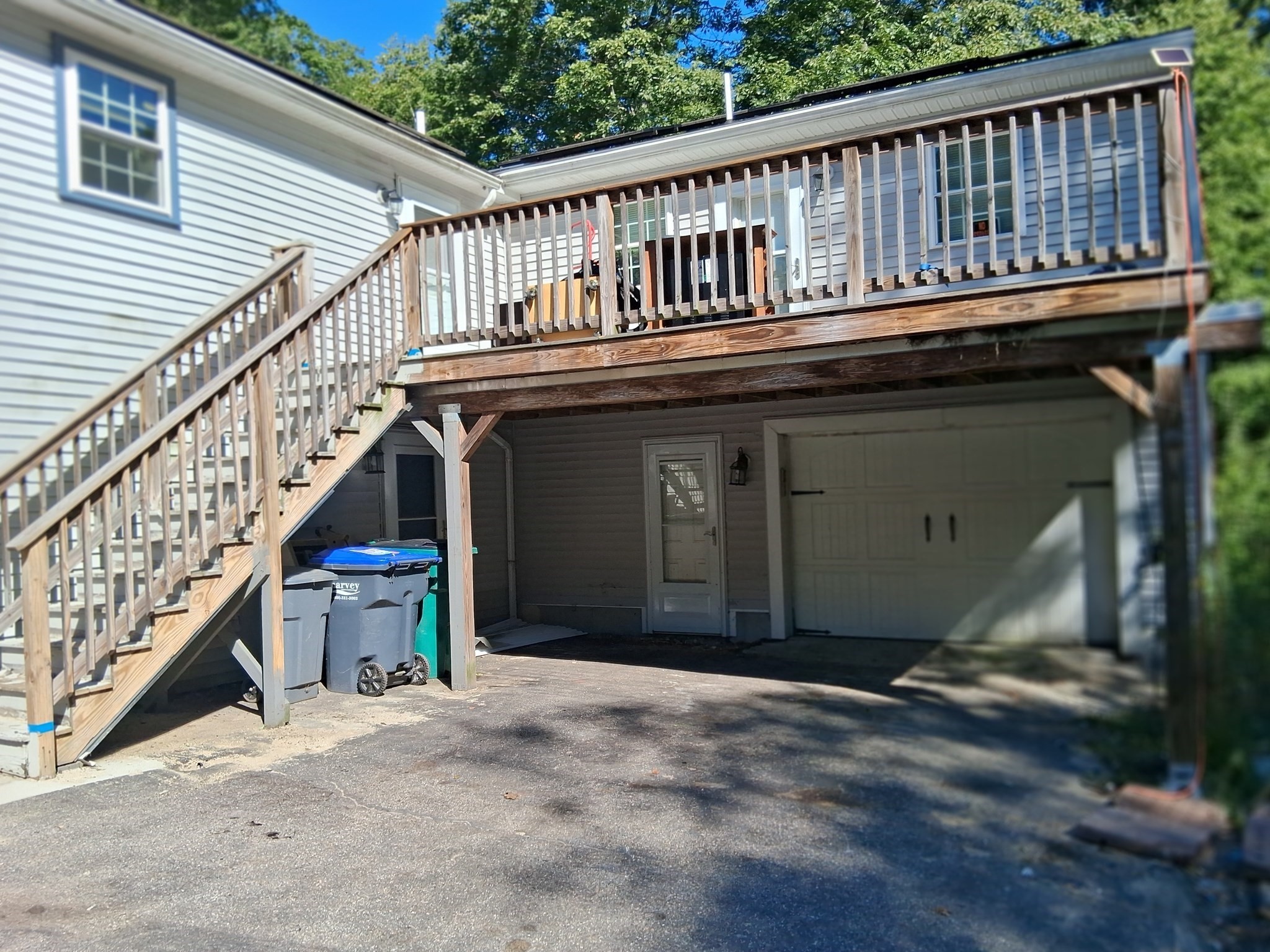 270 Ash St Property Photo 2