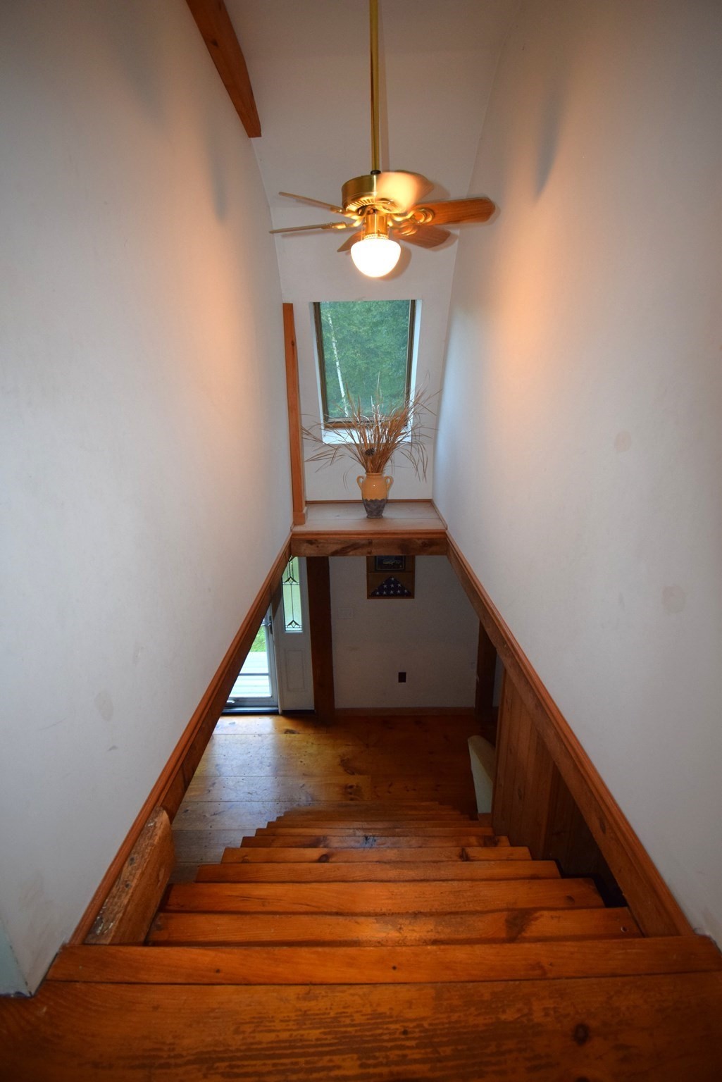287 Middle Road Property Photo 24