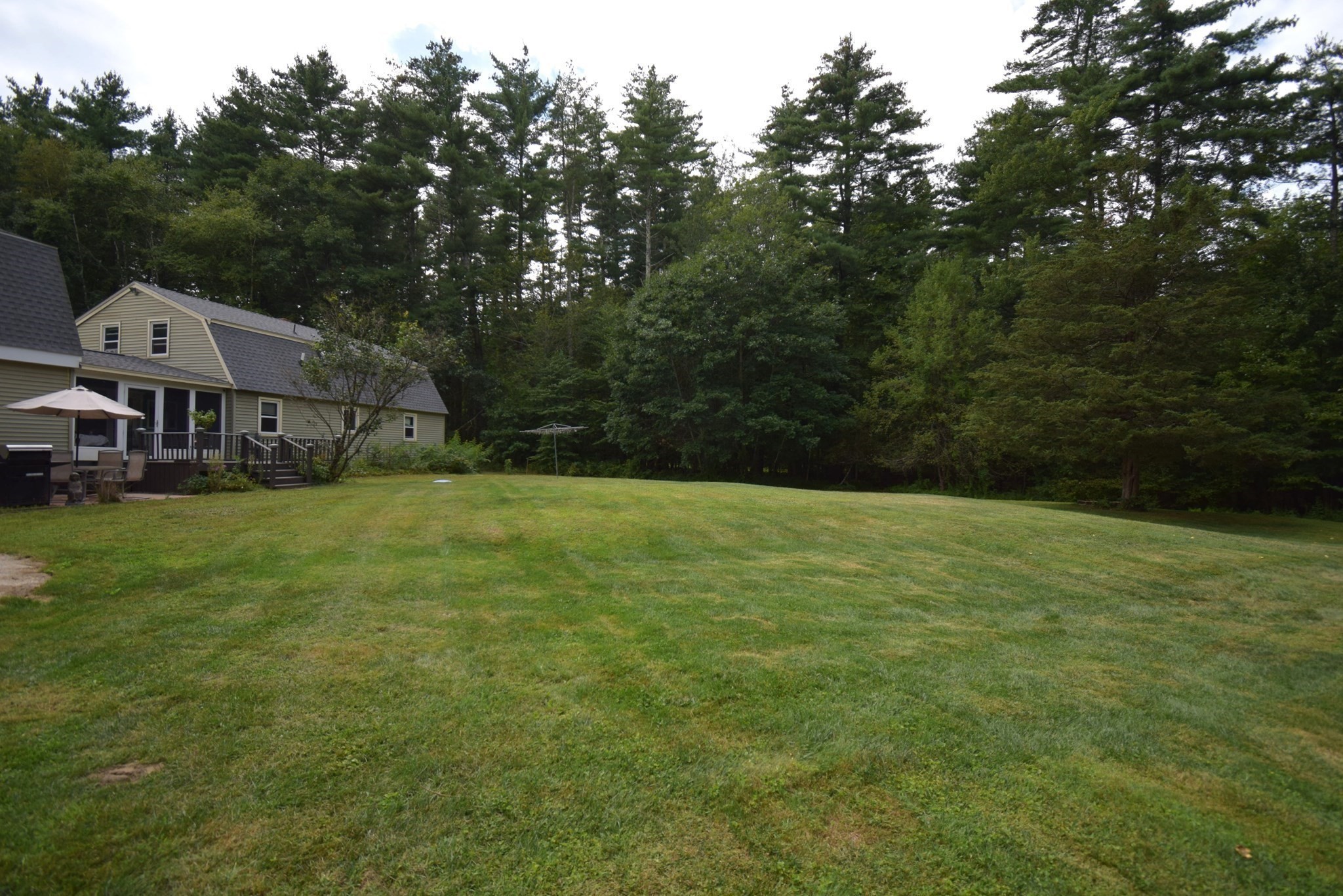 287 Middle Road Property Photo 36