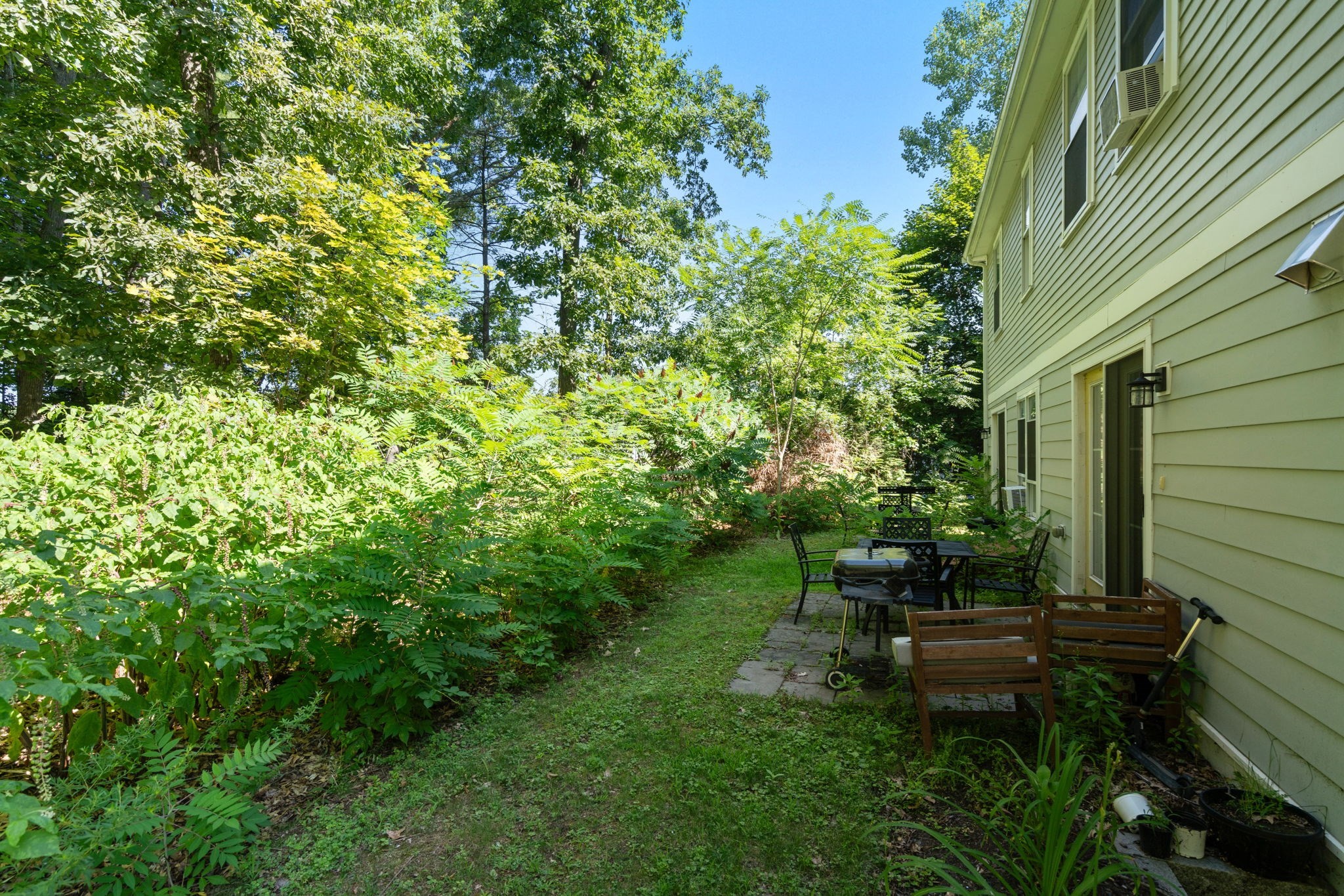 299-301 Bacon St Property Photo 11