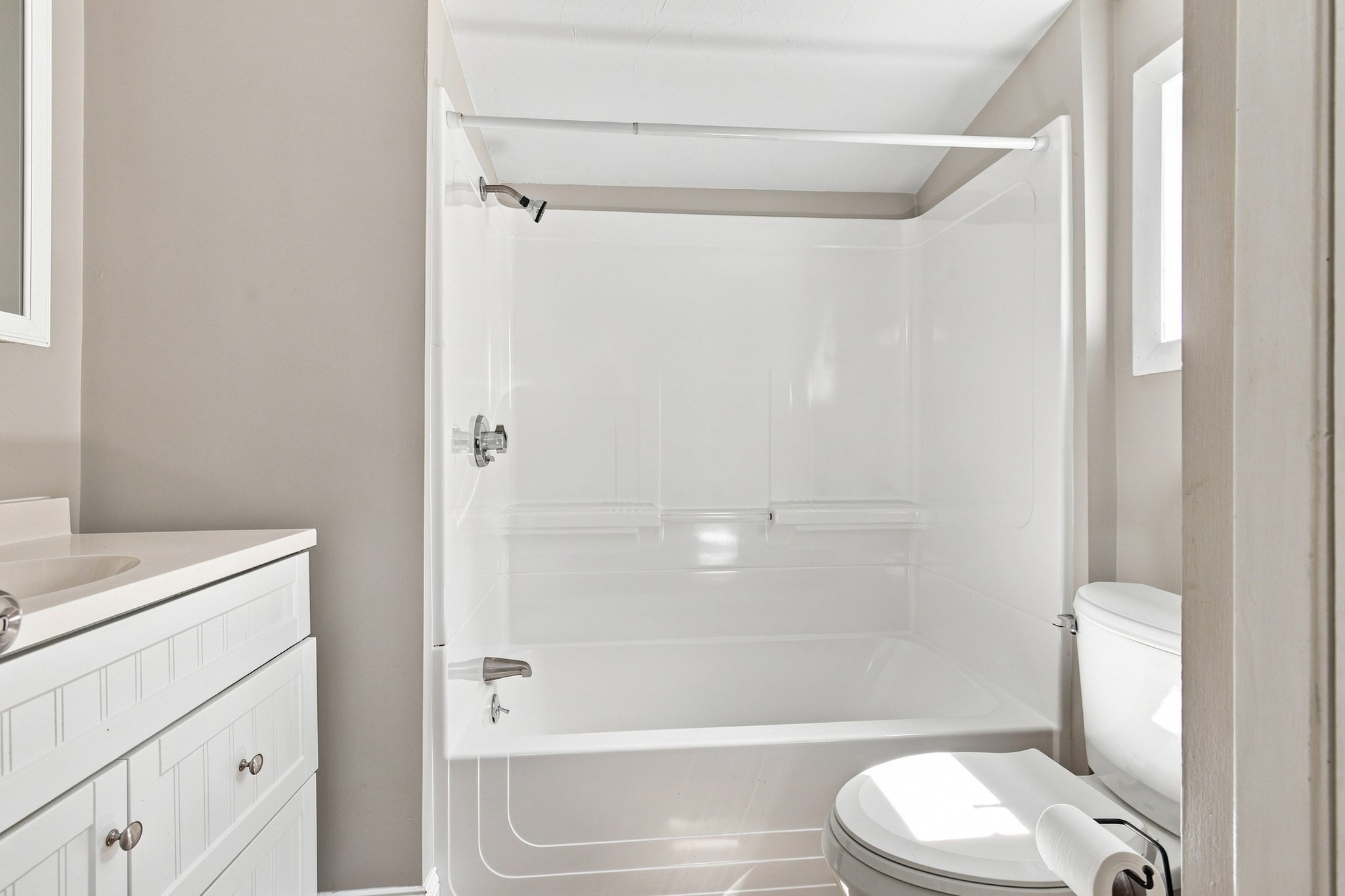 174 Property Photo 24