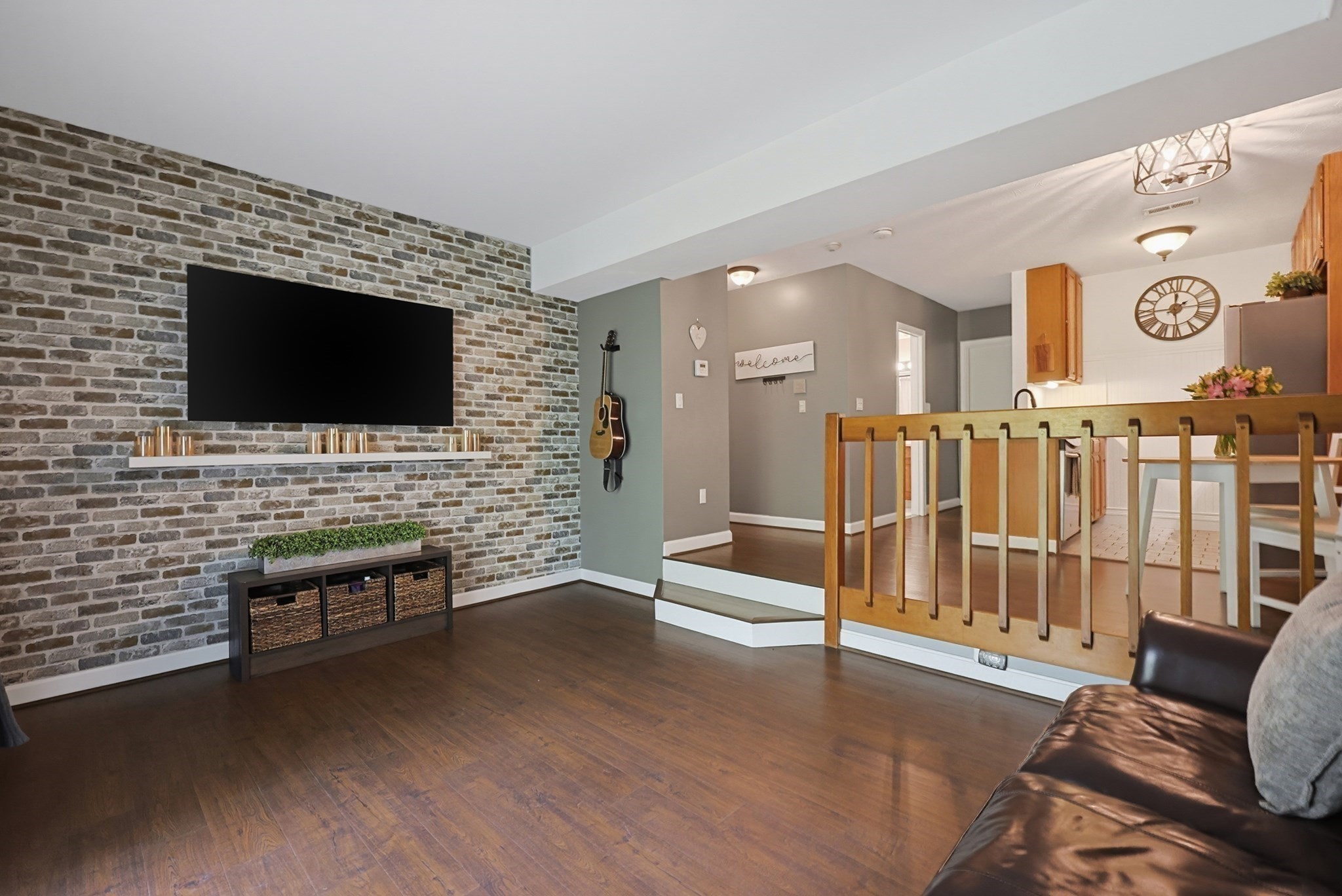 117 Tall Oaks Dr # G Property Photo 3