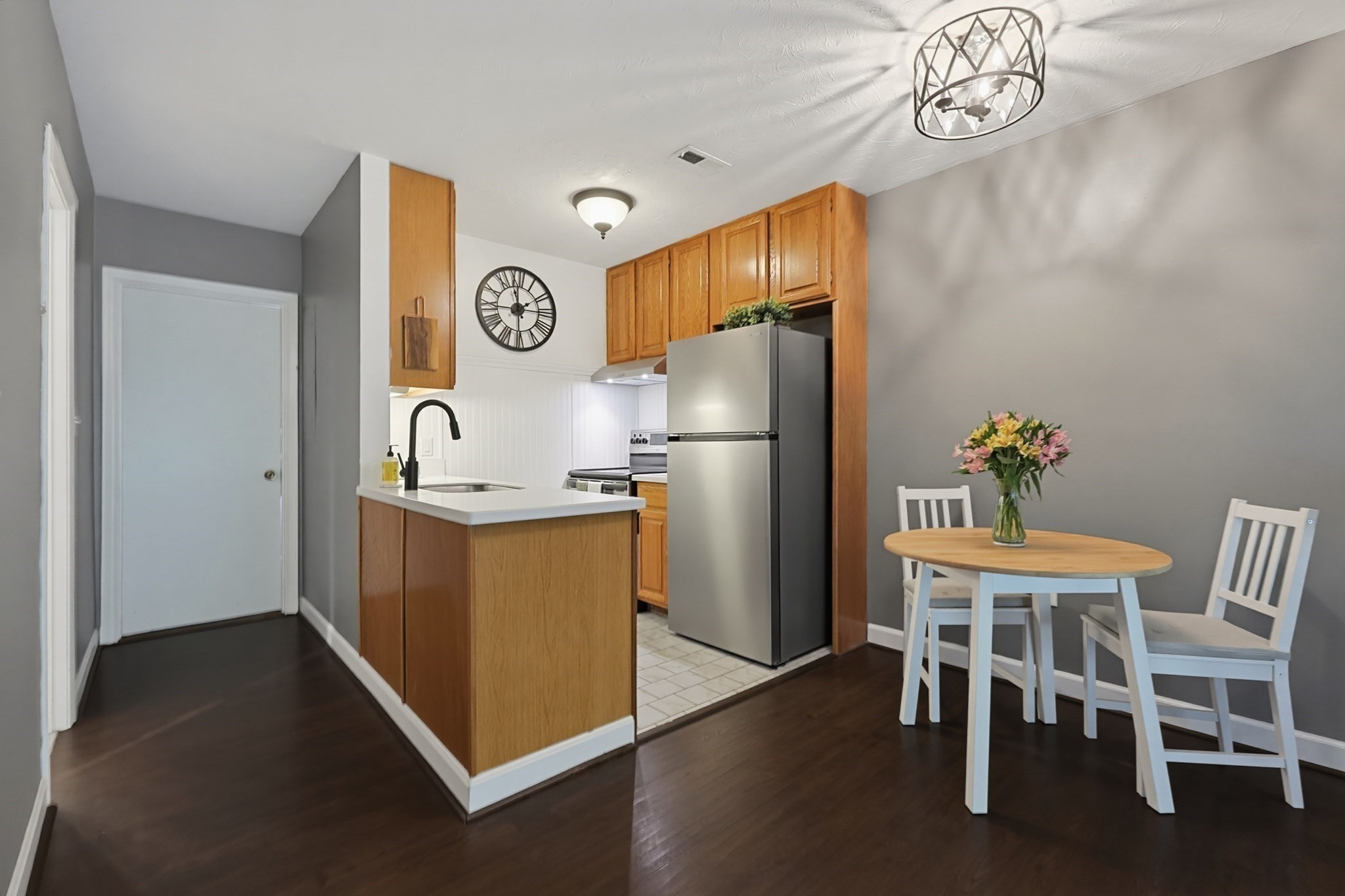 117 Tall Oaks Dr # G Property Photo 8