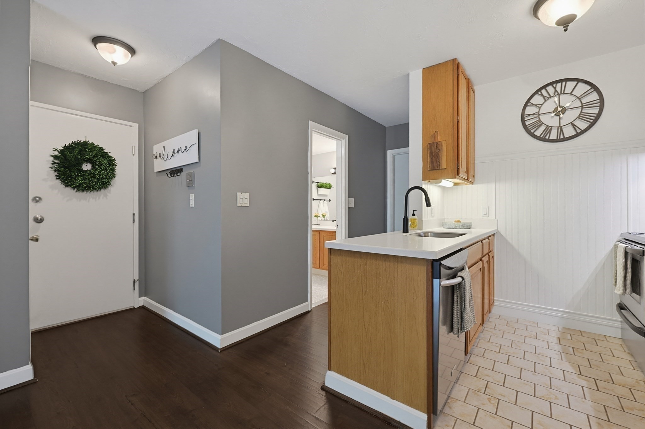 117 Tall Oaks Dr # G Property Photo 17