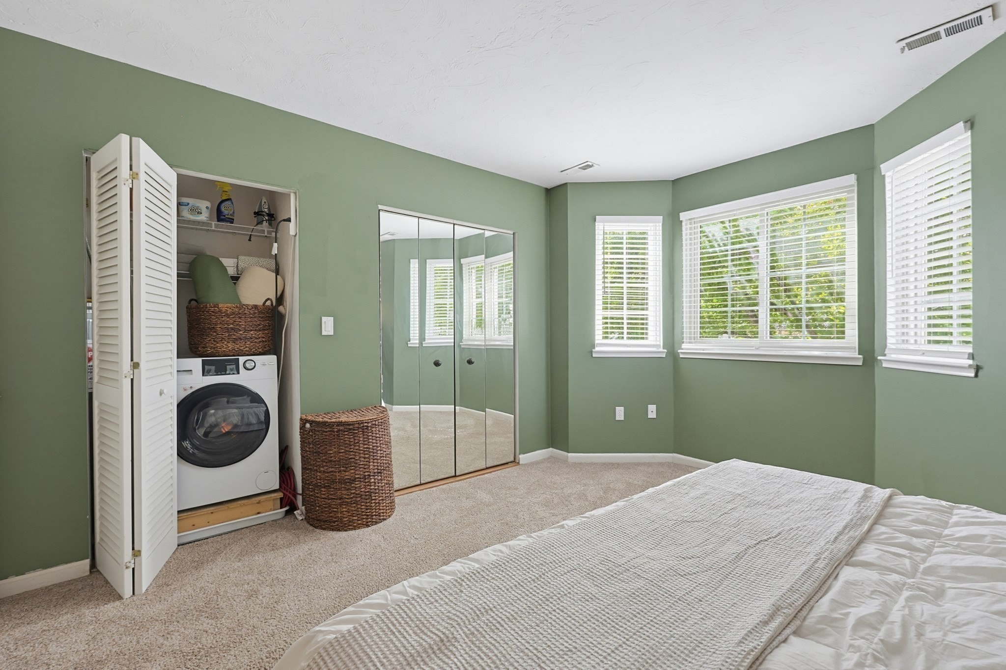 117 Tall Oaks Dr # G Property Photo 22