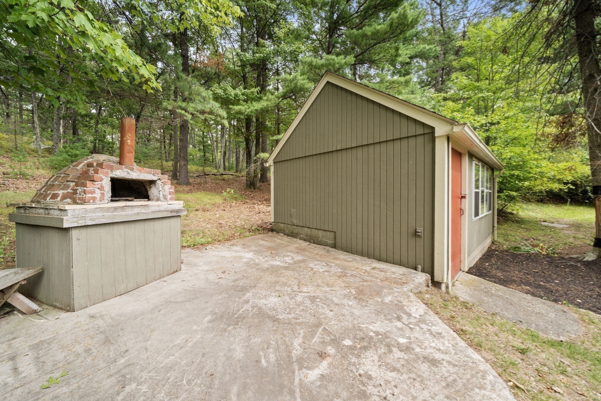 102 Oak Ridge Drive Property Photo 29