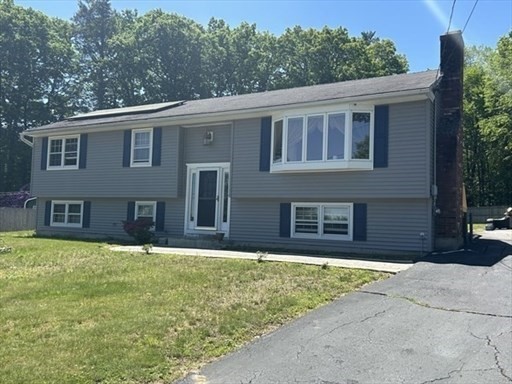 75 Dale Ave Property Photo 3