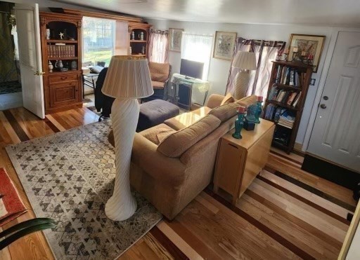 75 Dale Ave Property Photo 11