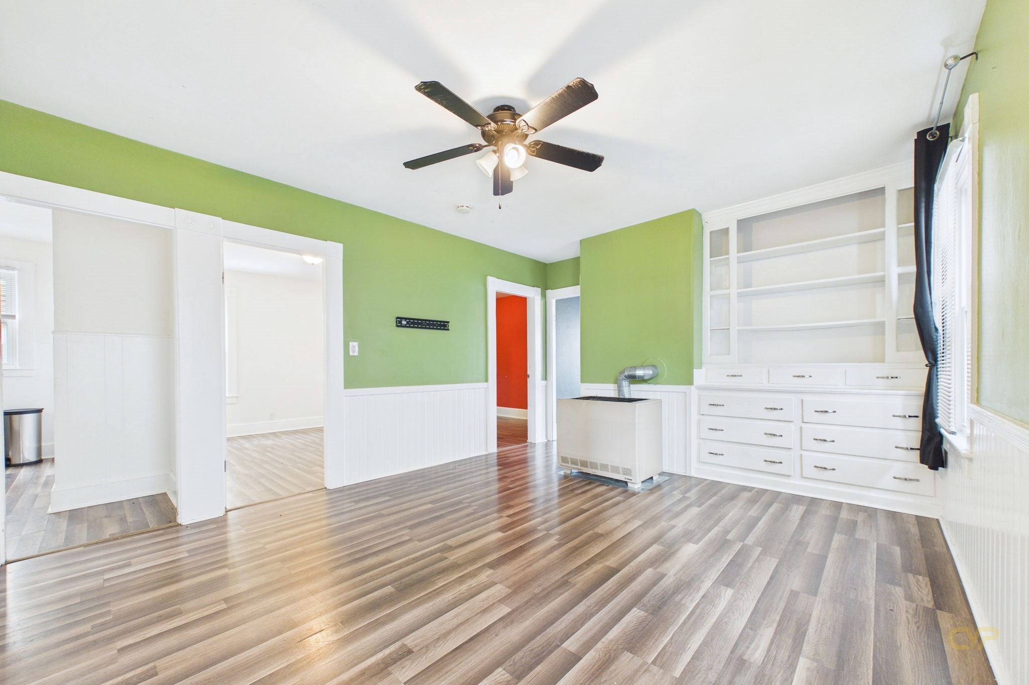 56 Independent St Property Photo 11