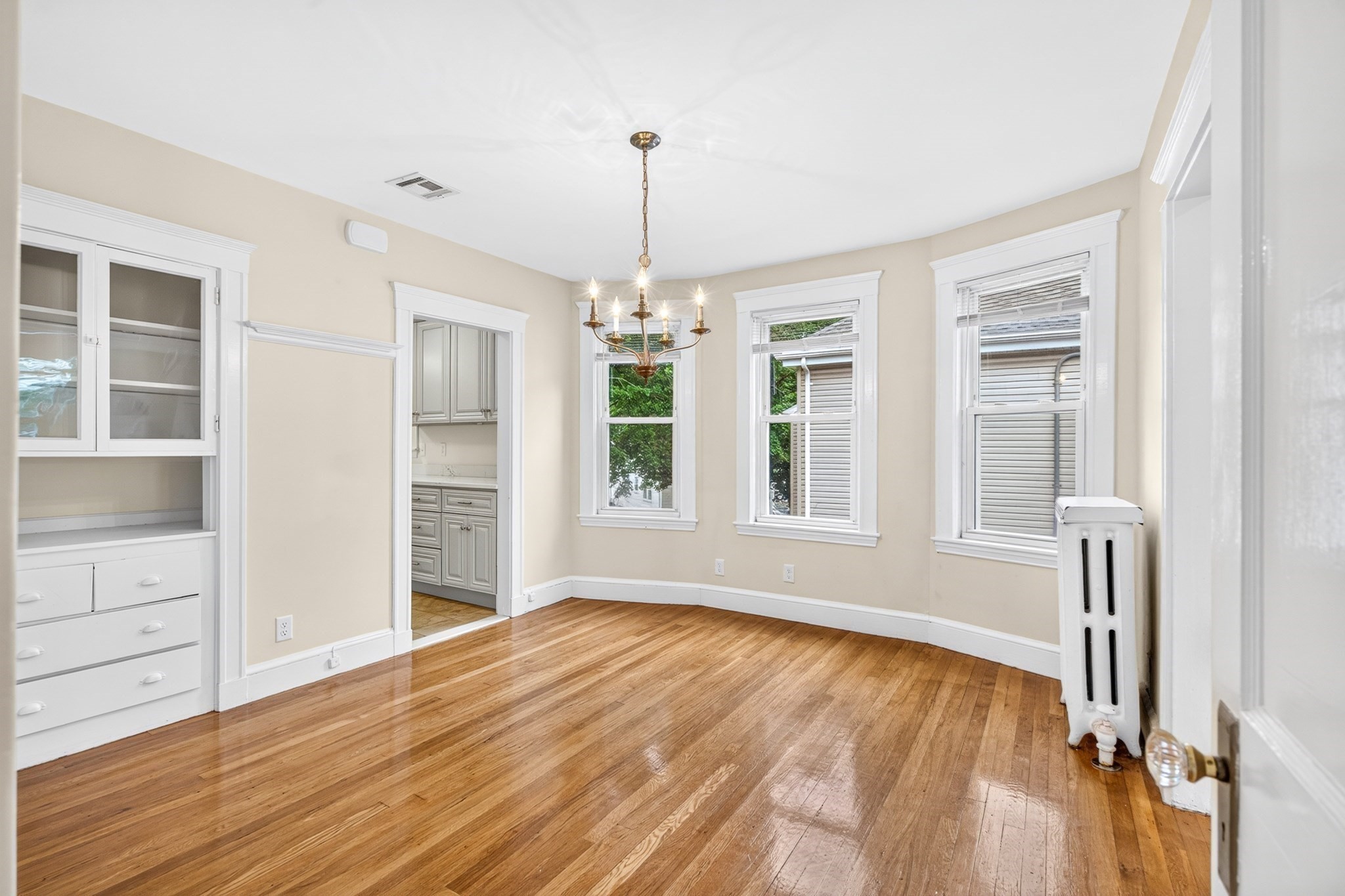 36 Wilson Avenue # 2 Property Photo 8
