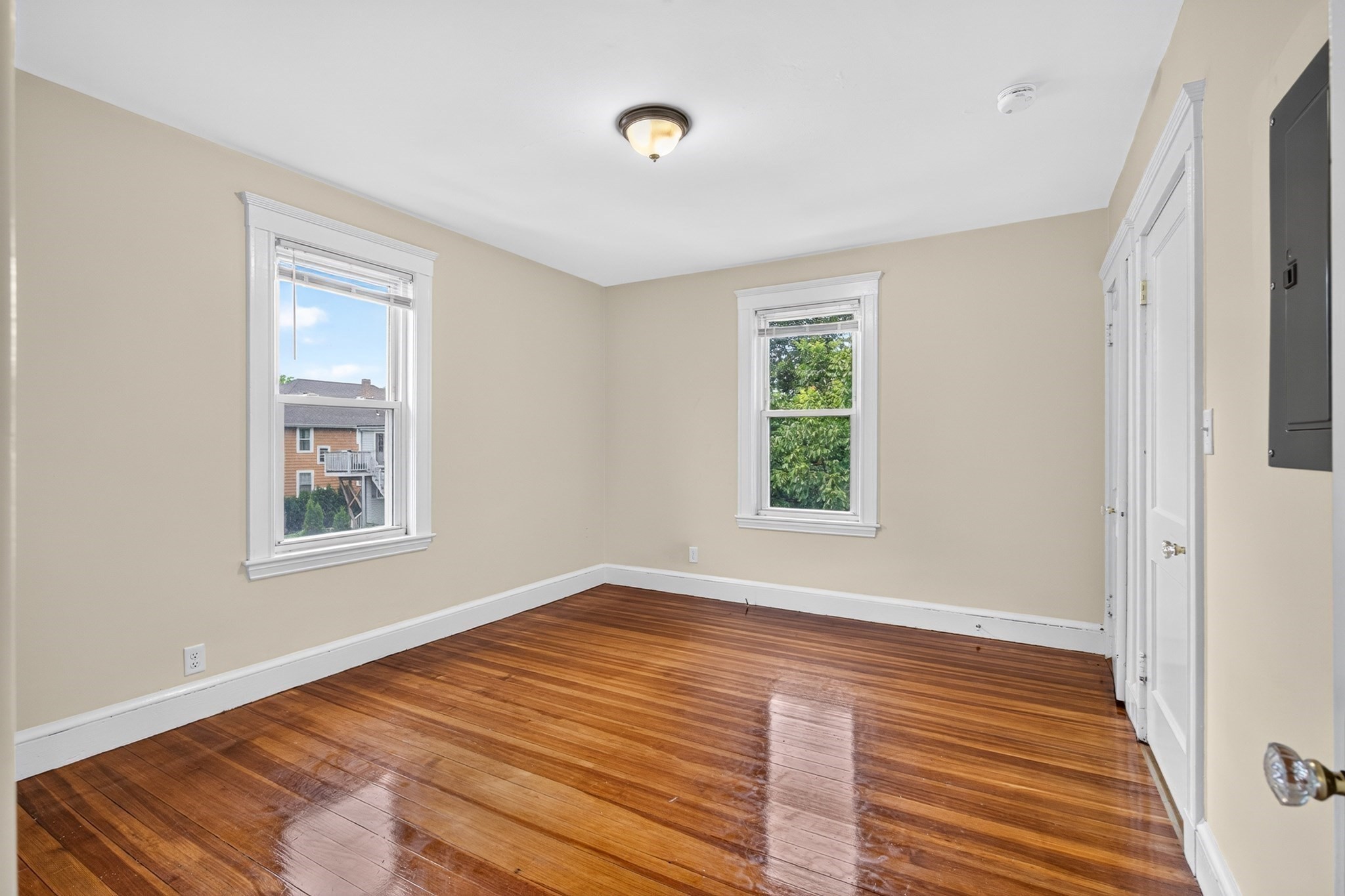 36 Wilson Avenue # 2 Property Photo 18