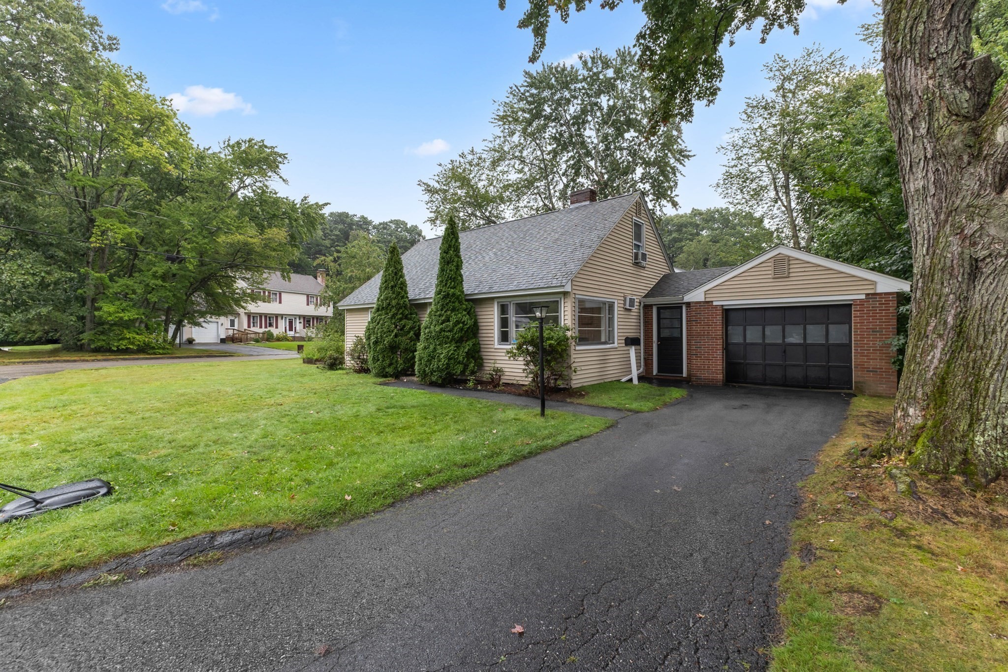 30 Bellridge Dr Property Photo 2