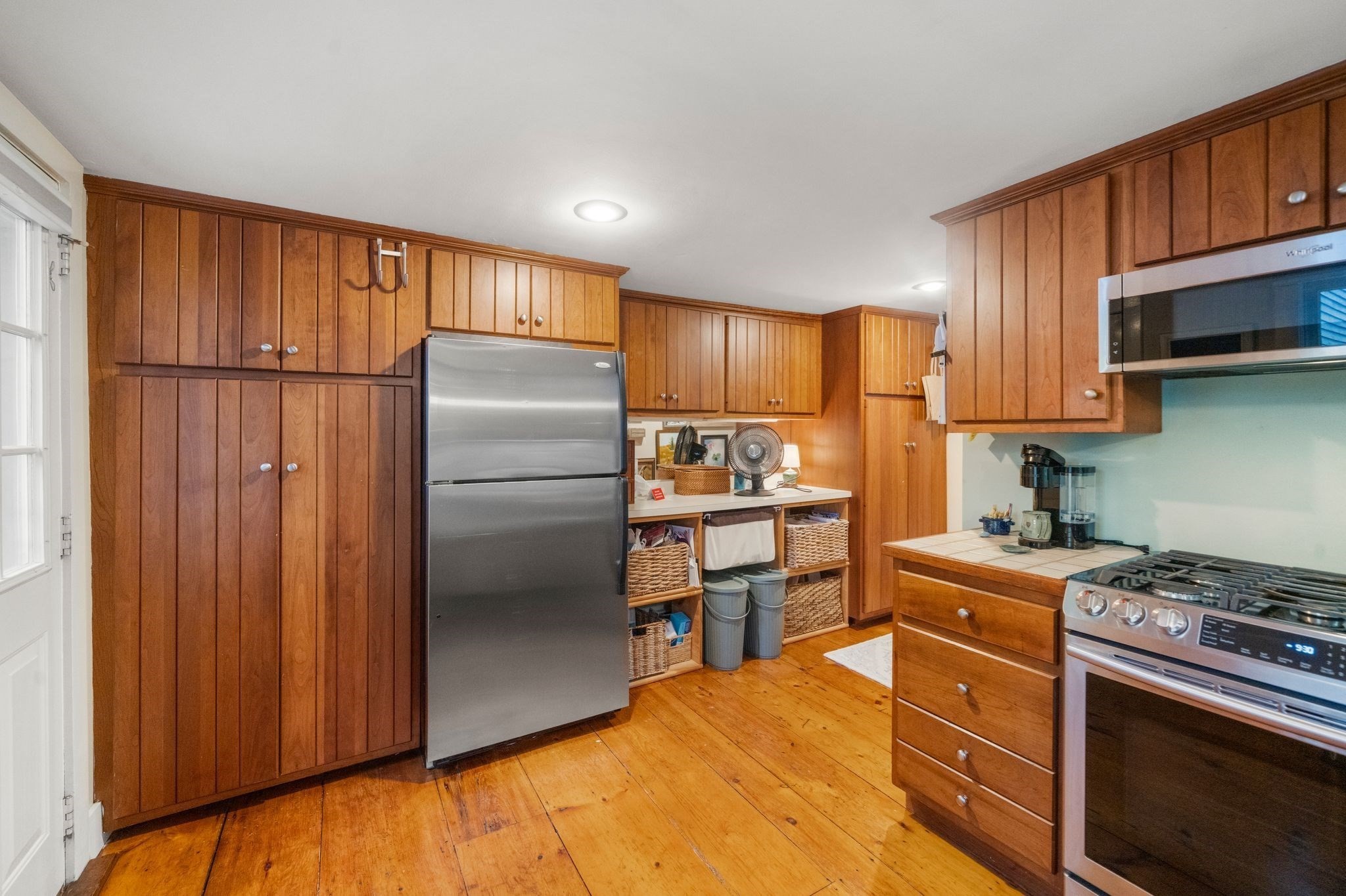 4 Stephens Lane # D Property Photo 16