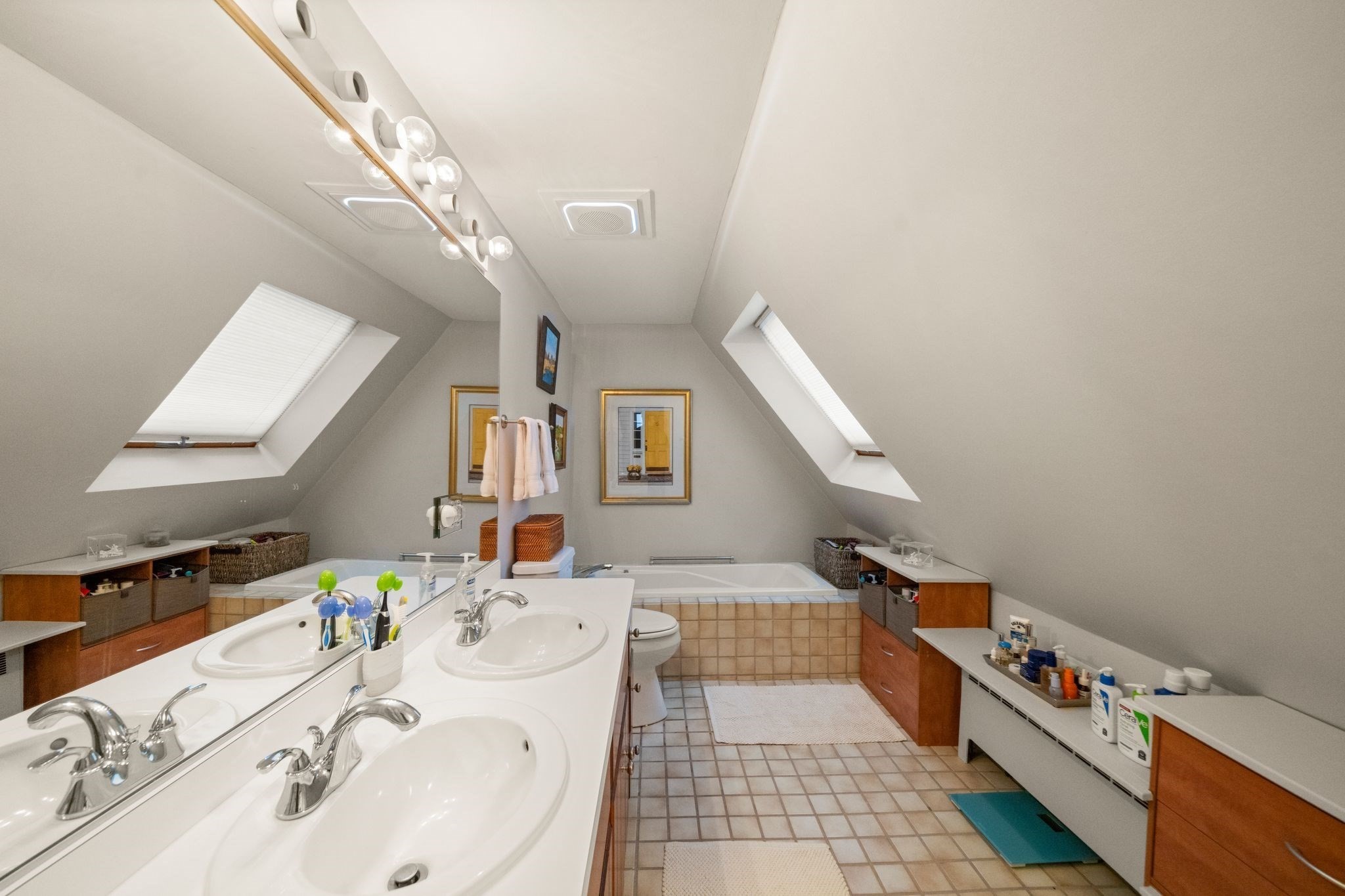 4 Stephens Lane # D Property Photo 23