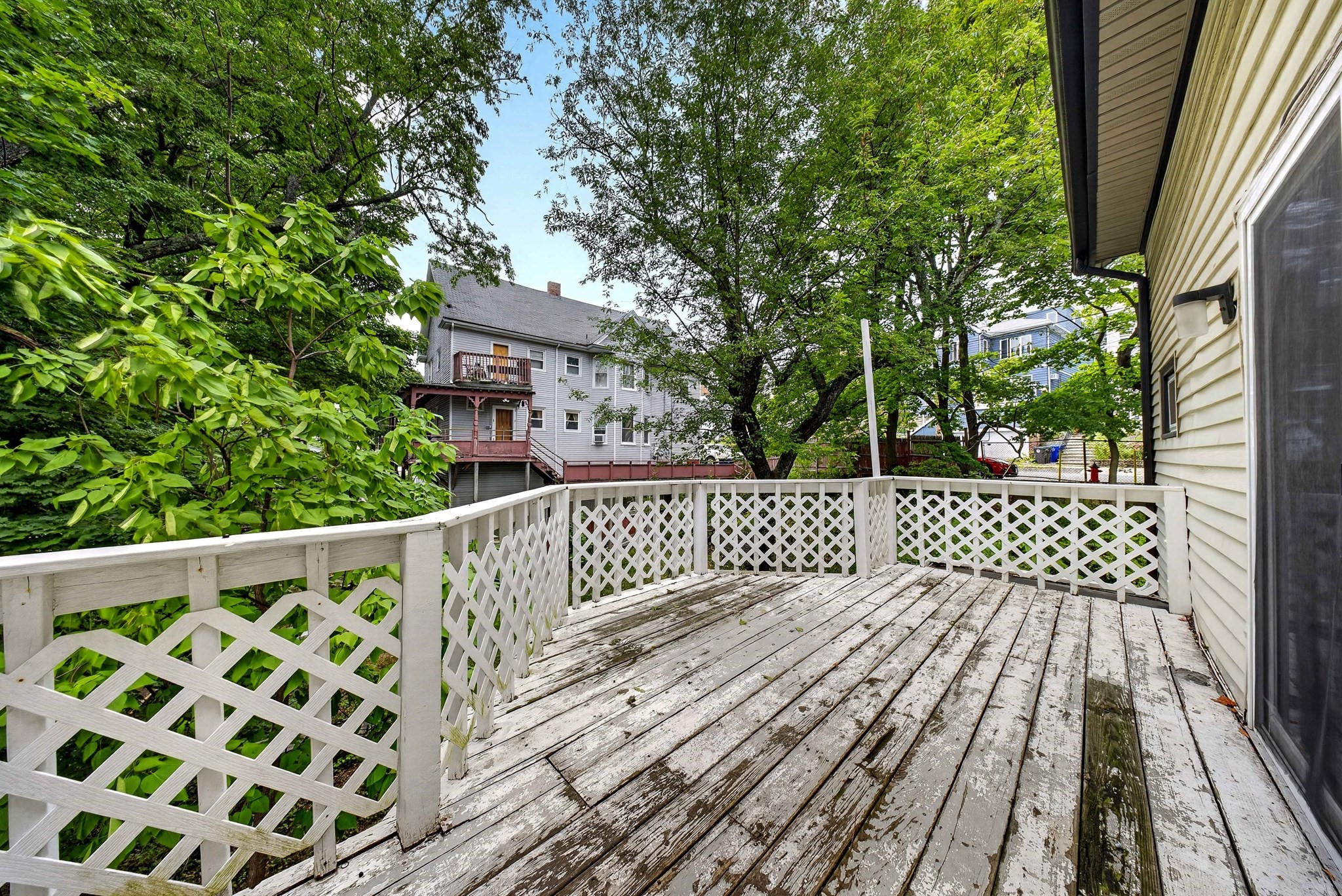 75 Harvard St Property Photo 33