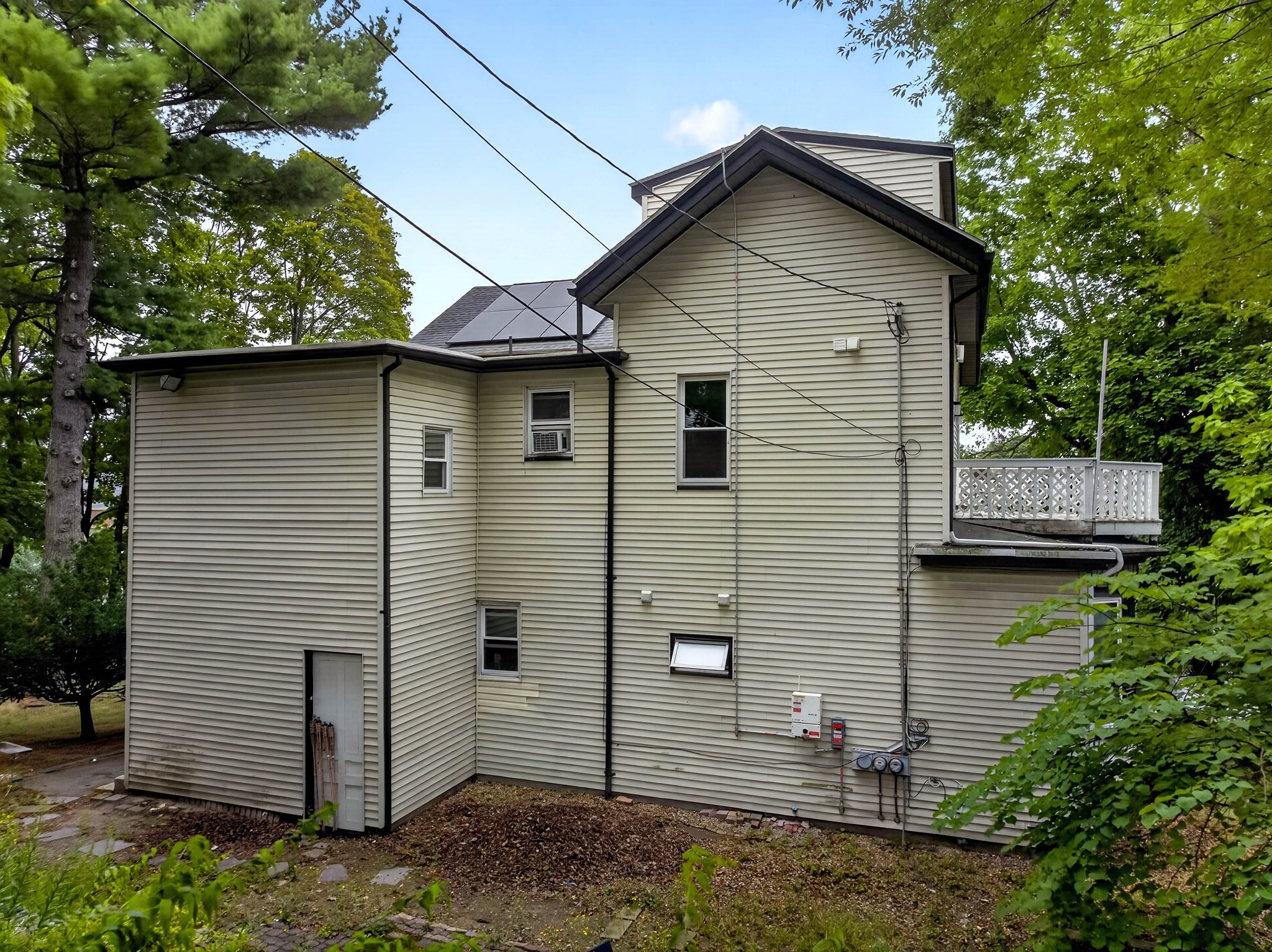 75 Harvard St Property Photo 40
