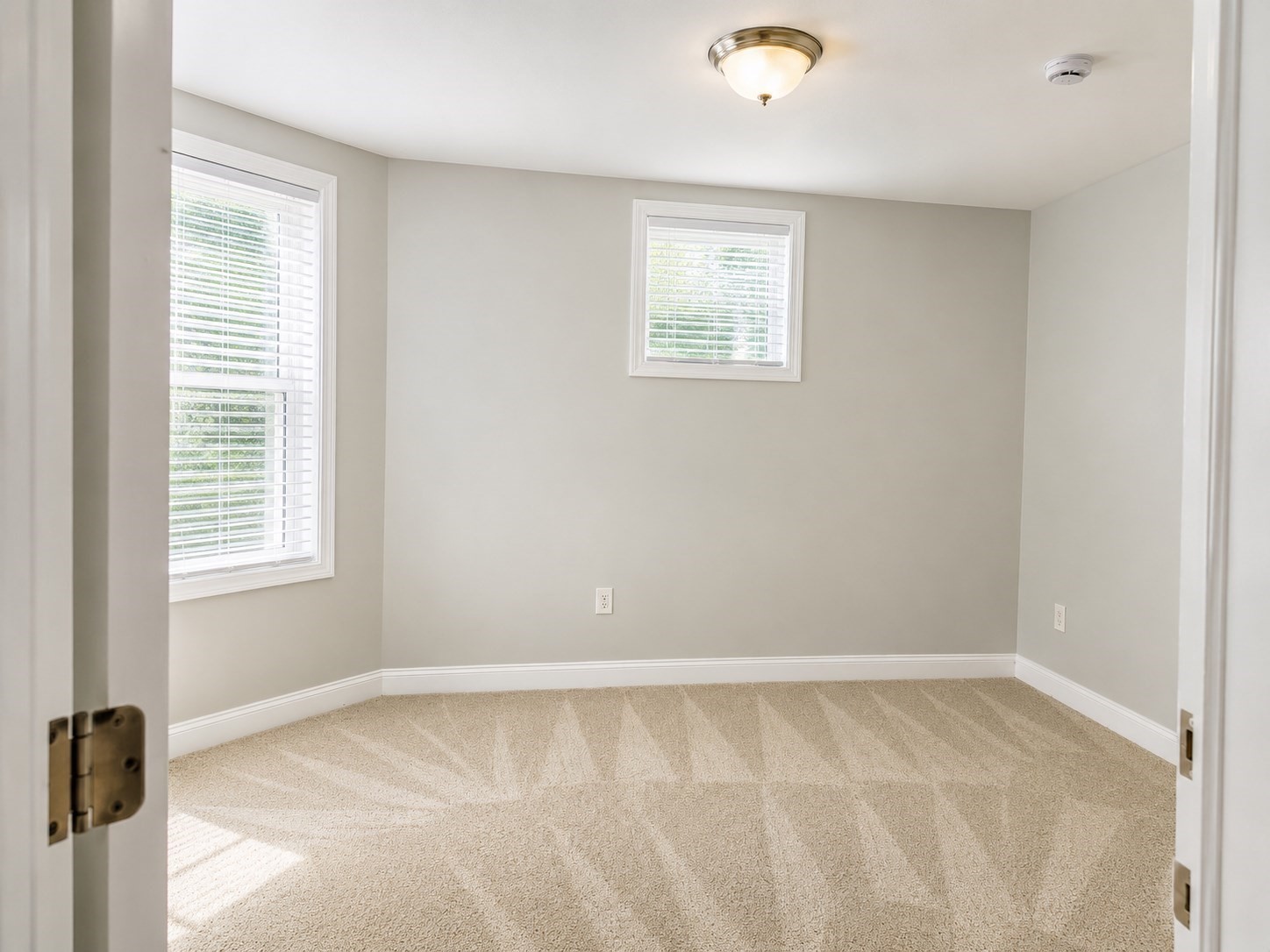 17 Ford St # 1 Property Photo 6