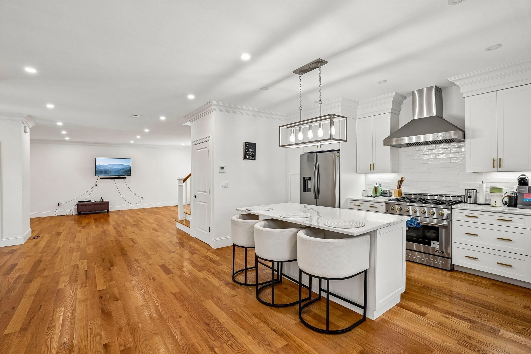 41 Union St # B Property Photo 4
