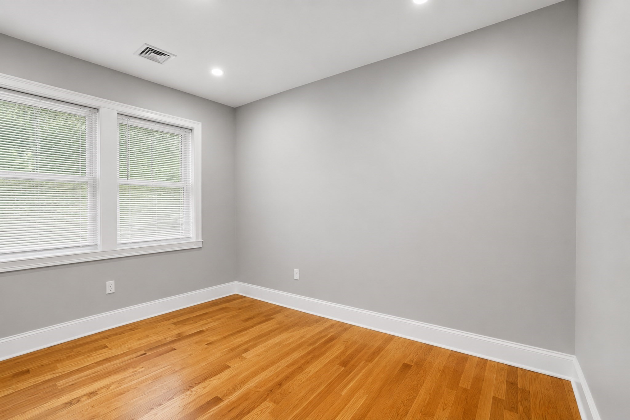 41 Union St # B Property Photo 9