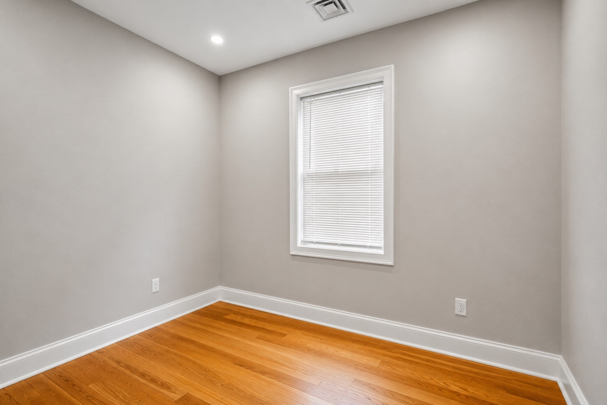 41 Union St # B Property Photo 11