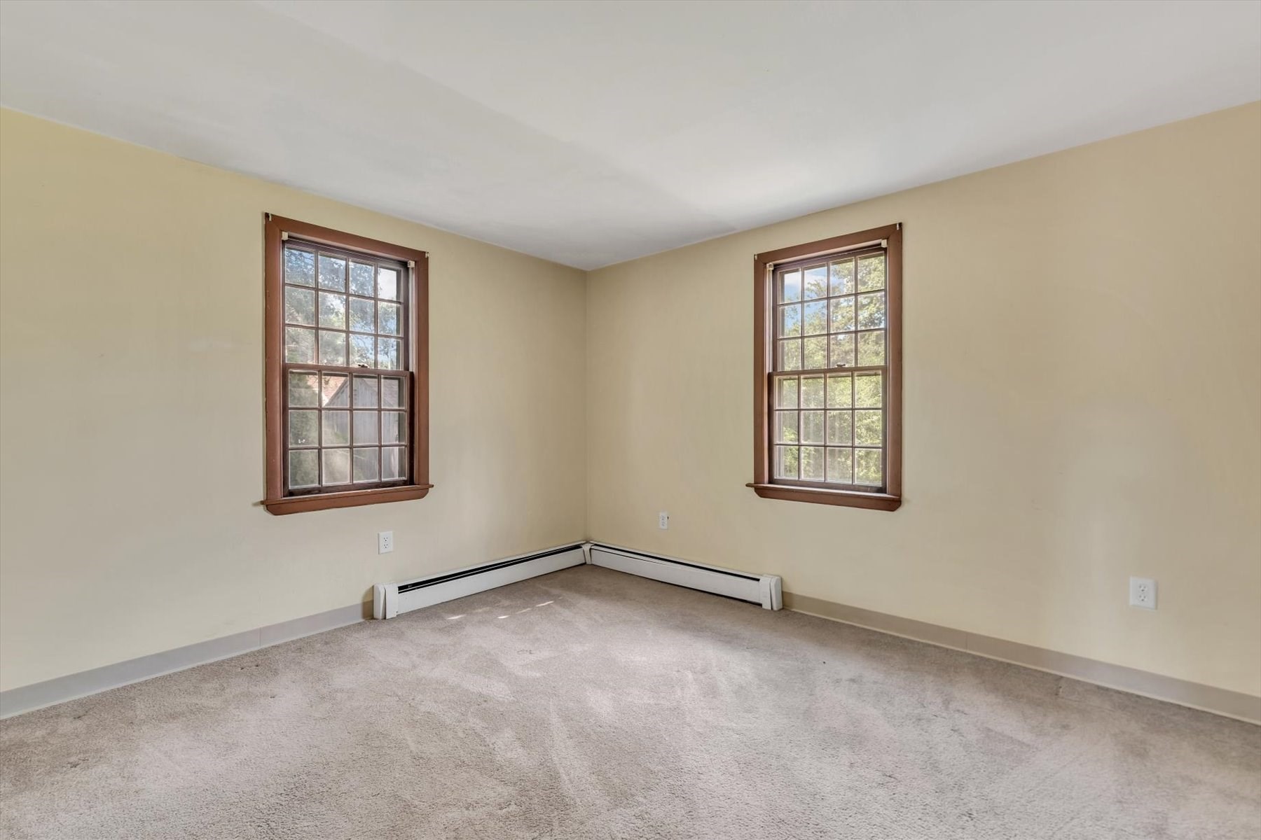 31 Park Dr Property Photo 28