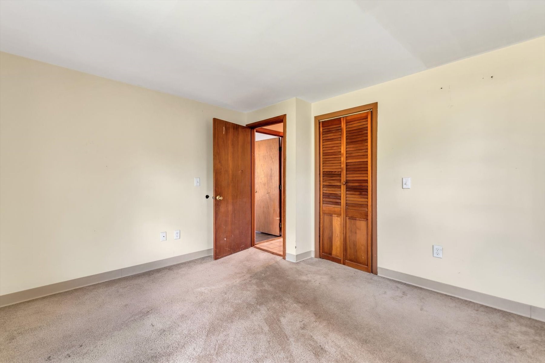 31 Park Dr Property Photo 30