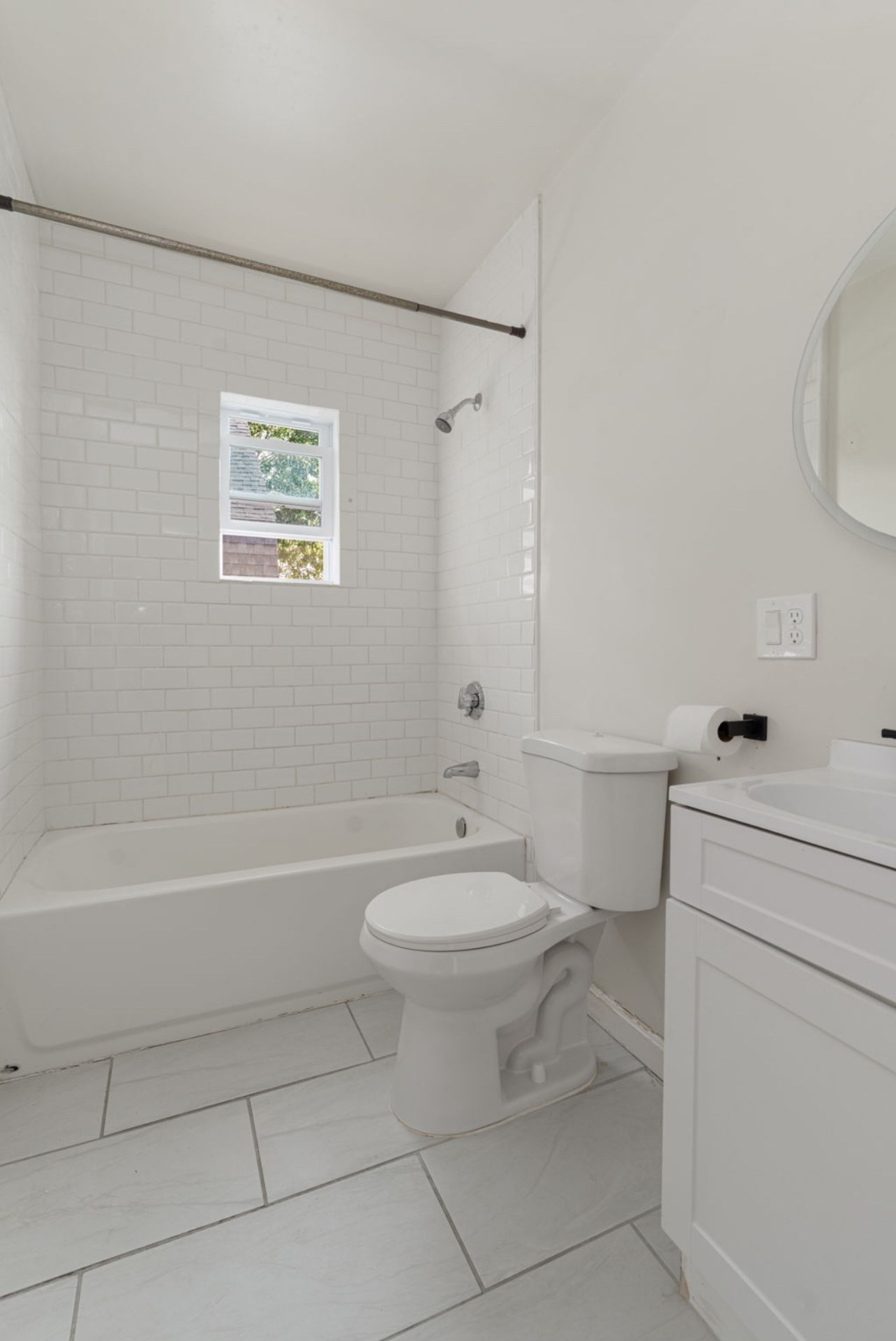 458-460 Smithfield Ave Property Photo 8