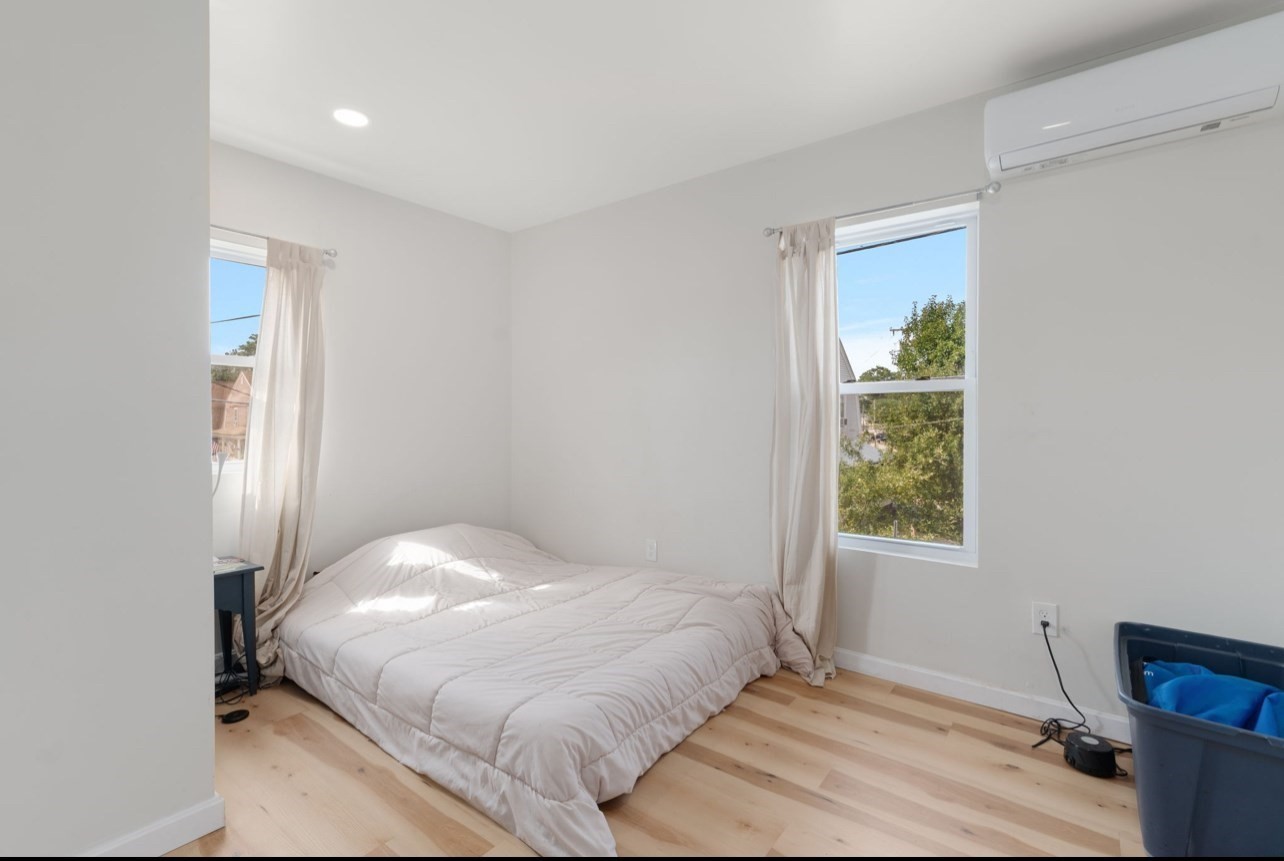 458-460 Smithfield Ave Property Photo 35