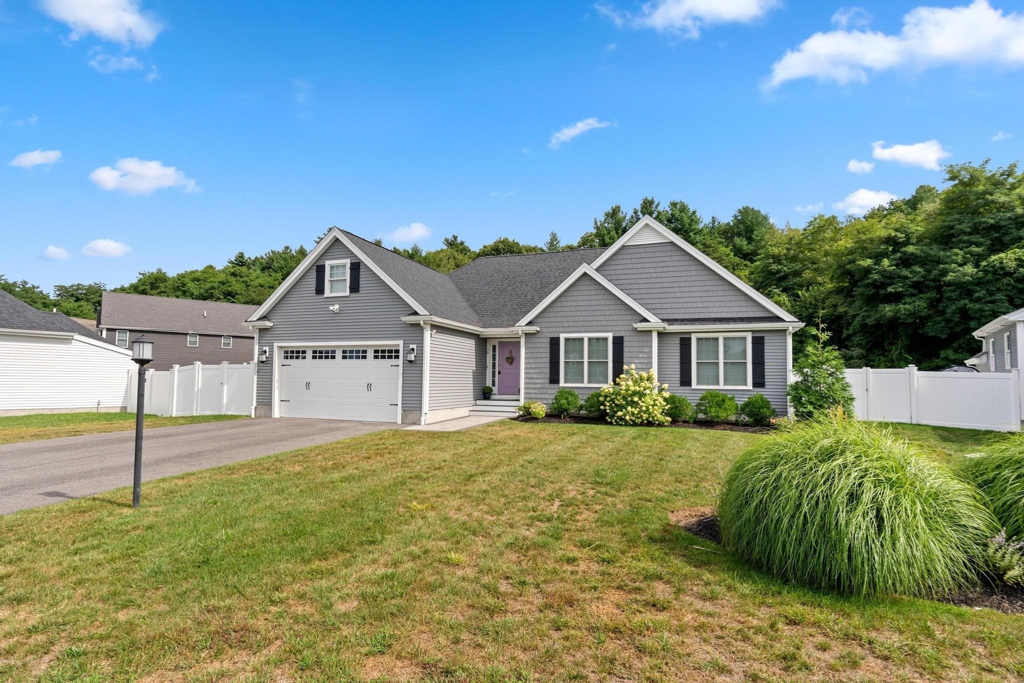 16 Wedge Drive Property Photo 2