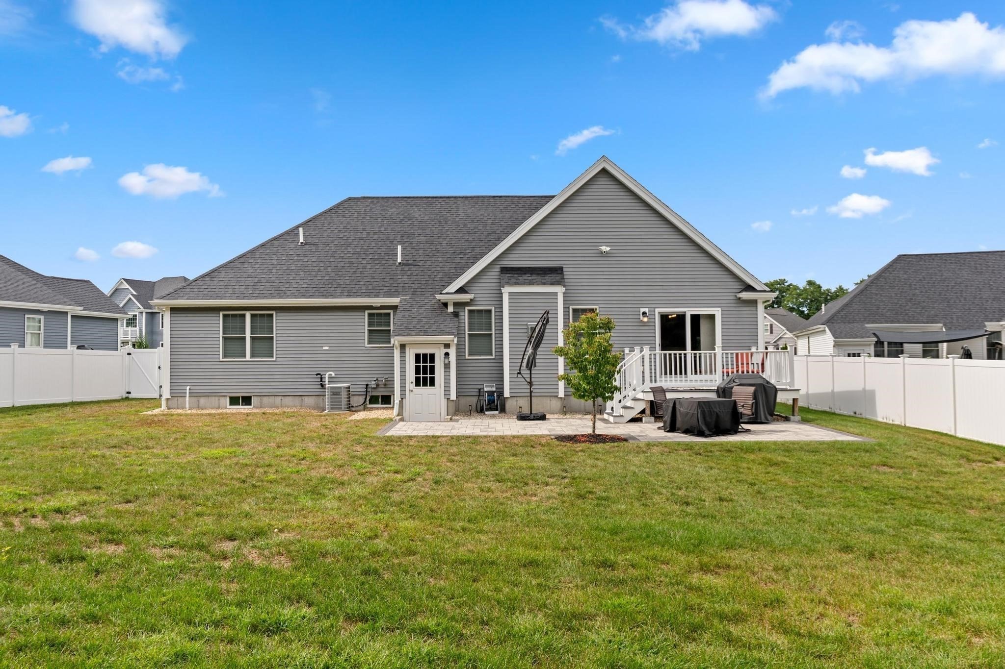 16 Wedge Drive Property Photo 32