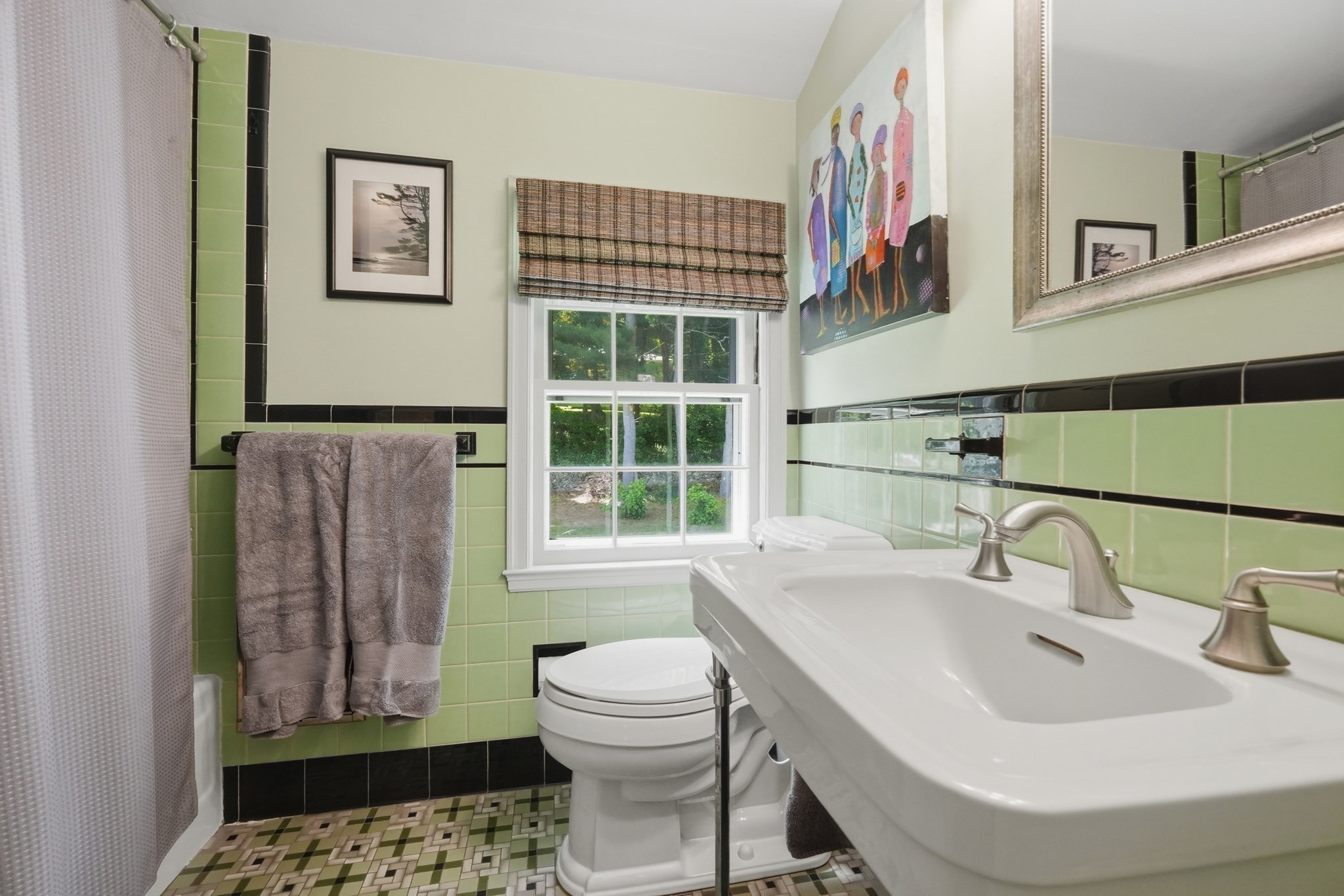 143 Richmond Avenue Property Photo 23
