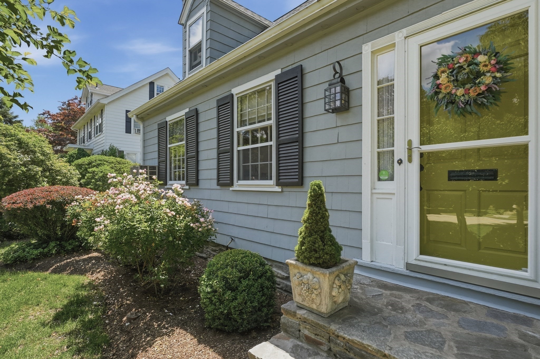 143 Richmond Avenue Property Photo 36