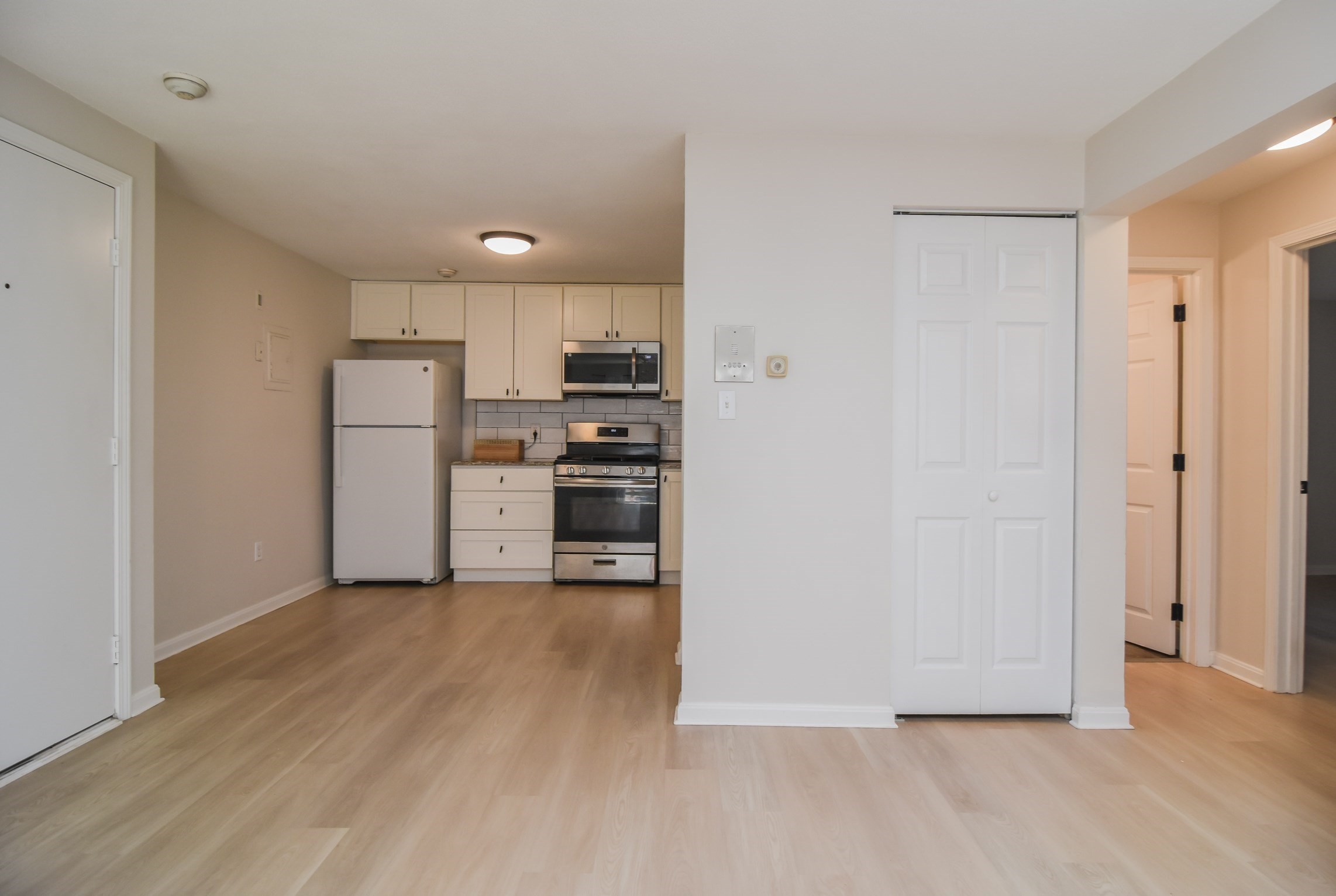 8 Kenmar Drive # 55 Property Photo 12