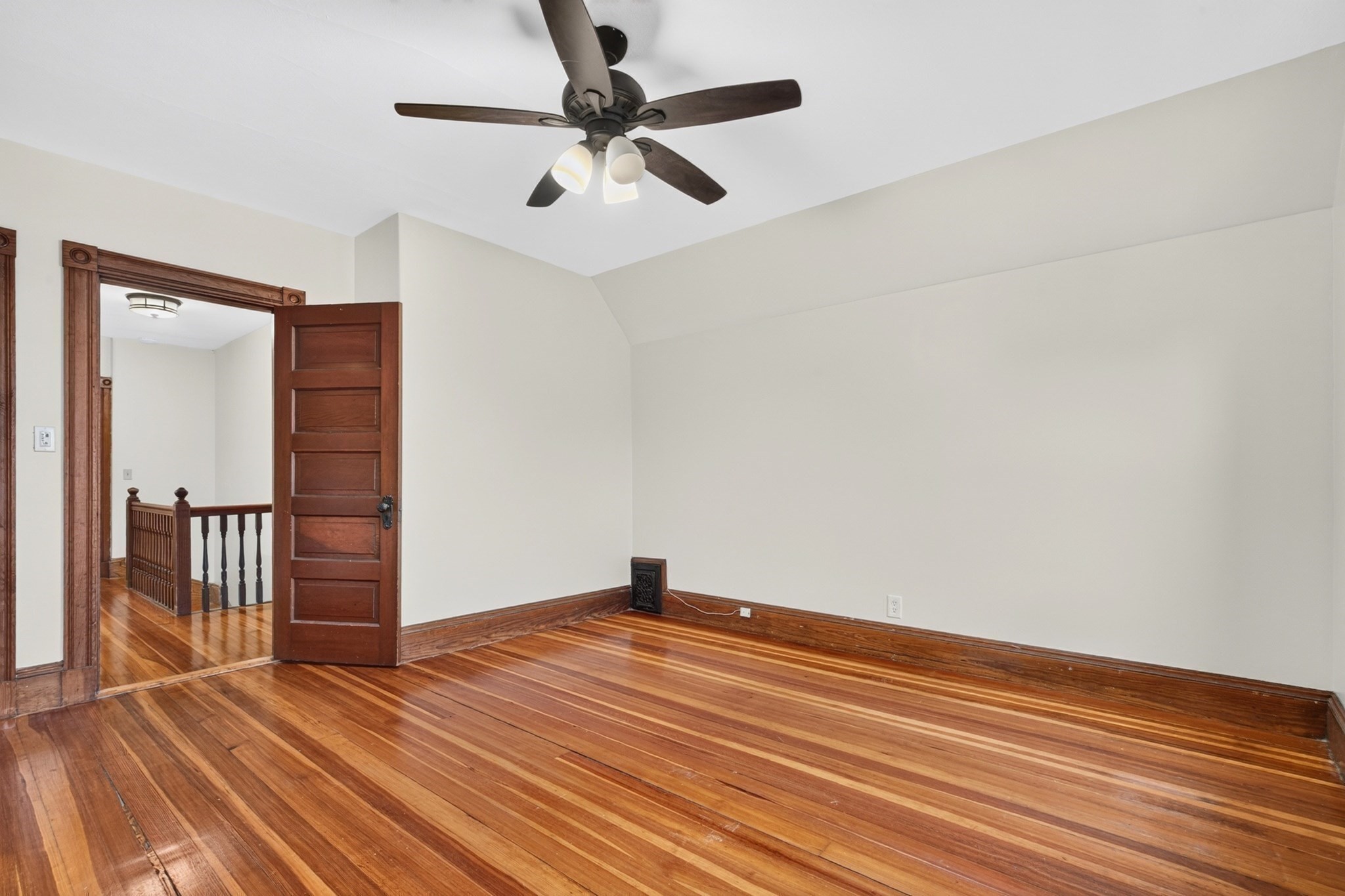 45 Edwin St # 2 Property Photo 16