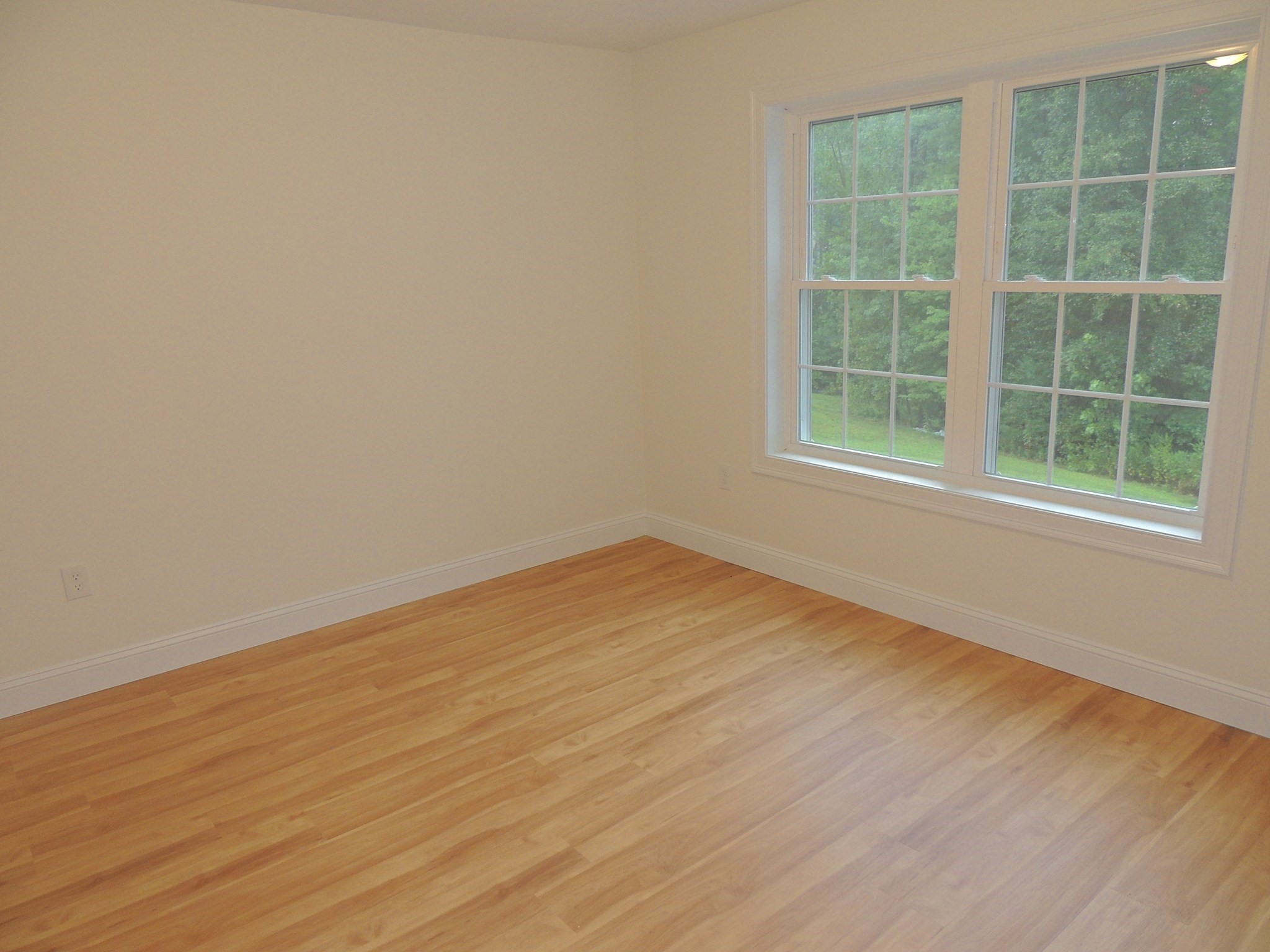 28 Greenleaves Drive # 815 Property Photo 9