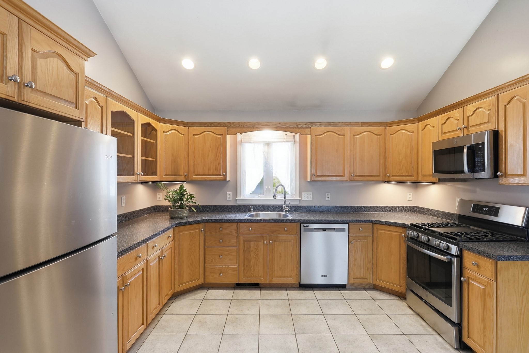 6 Oak Road Property Photo 5