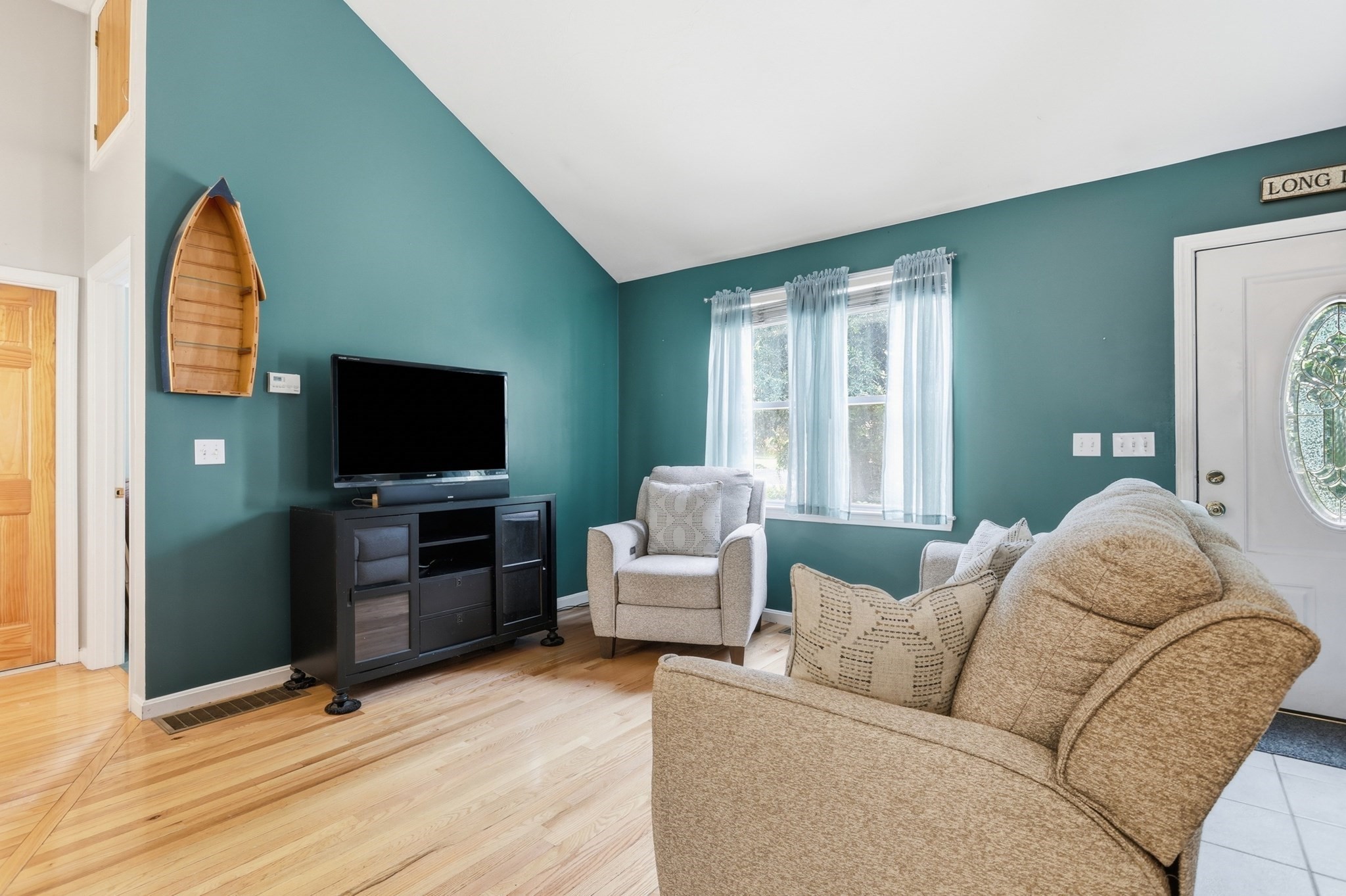 6 Oak Road Property Photo 8