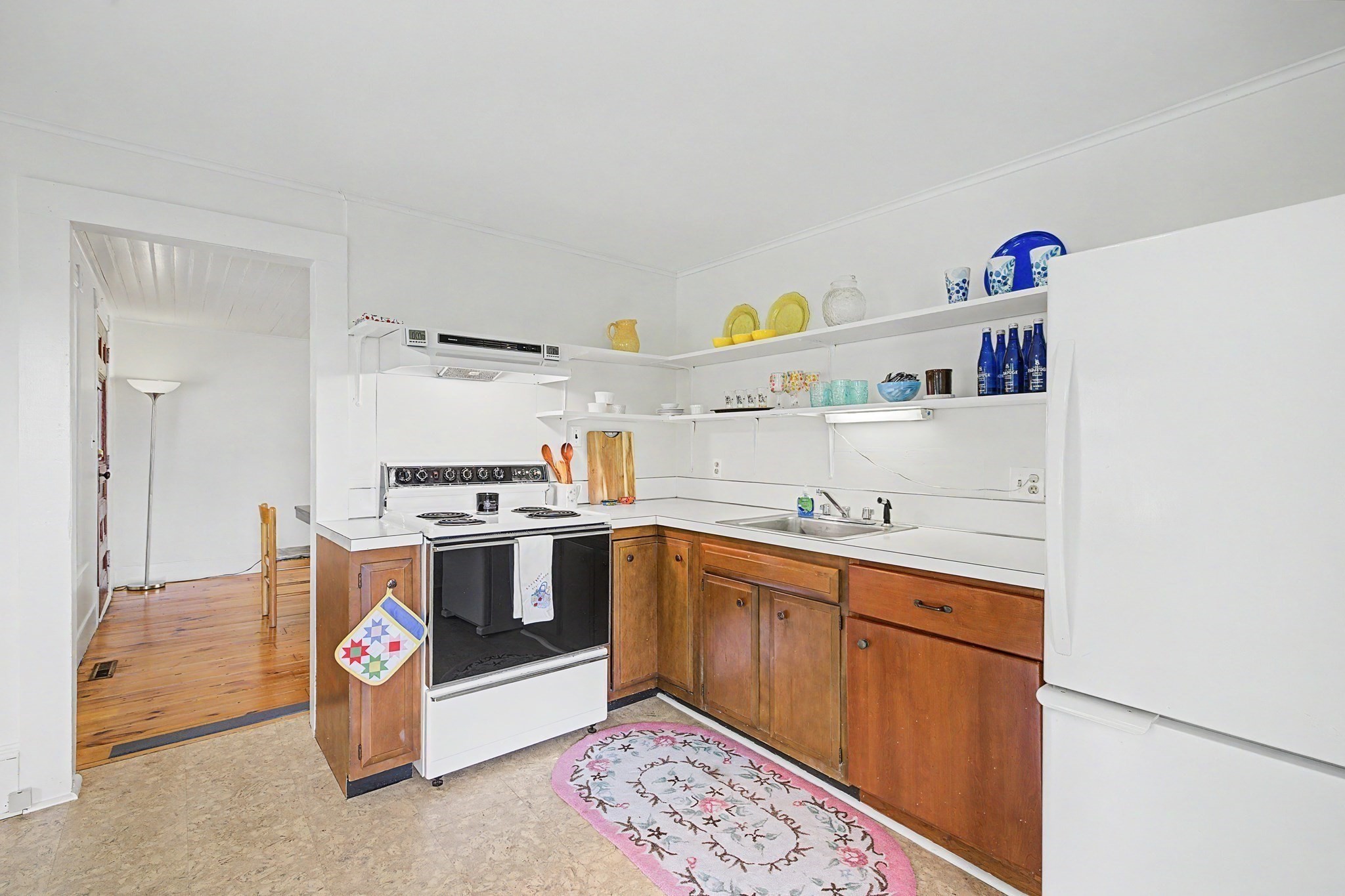 293 Meadow Rd Property Photo 10