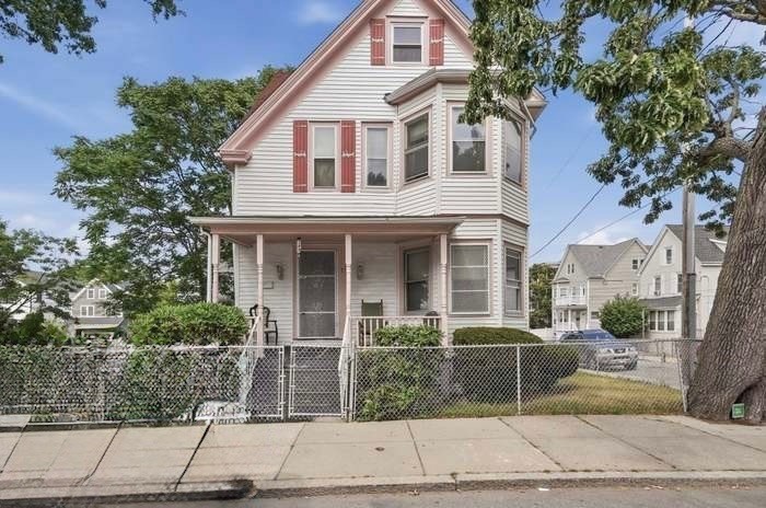75 Woodrow Avenue Property Photo 1