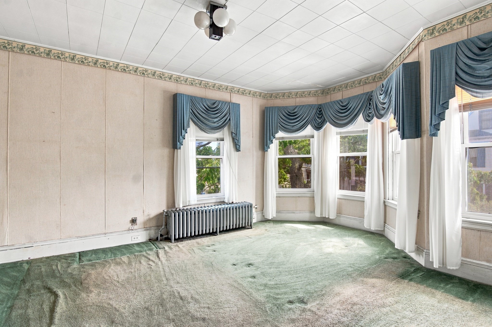 75 Woodrow Avenue Property Photo 19